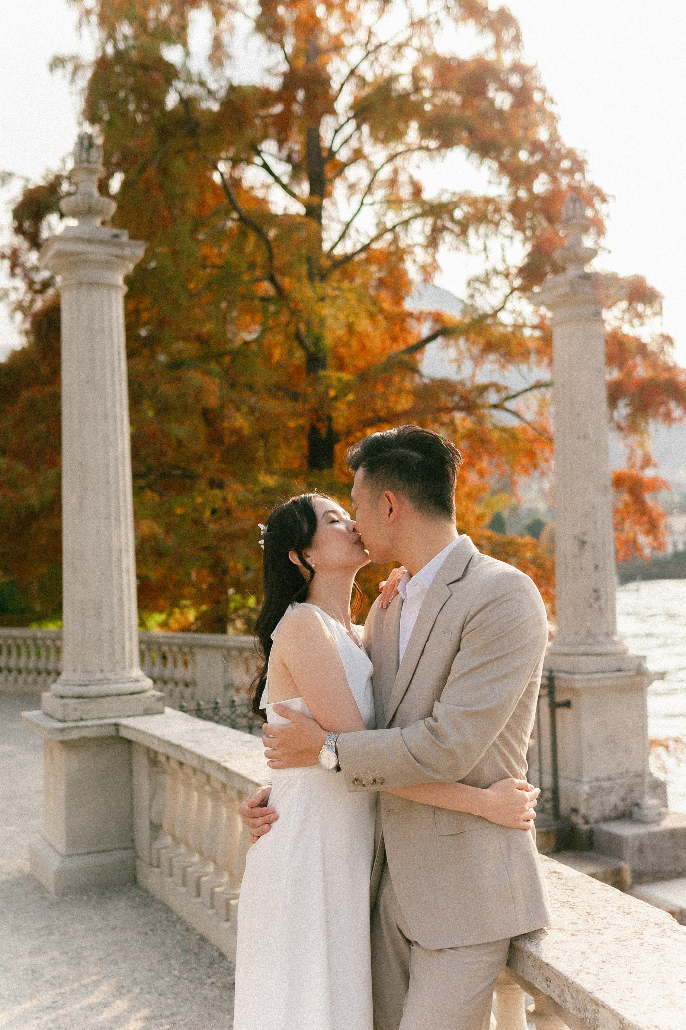 Elopement on Lake Como — Intimate Wedding Photography by Anna Linnik. Photographer in Italy Anna Linnik
