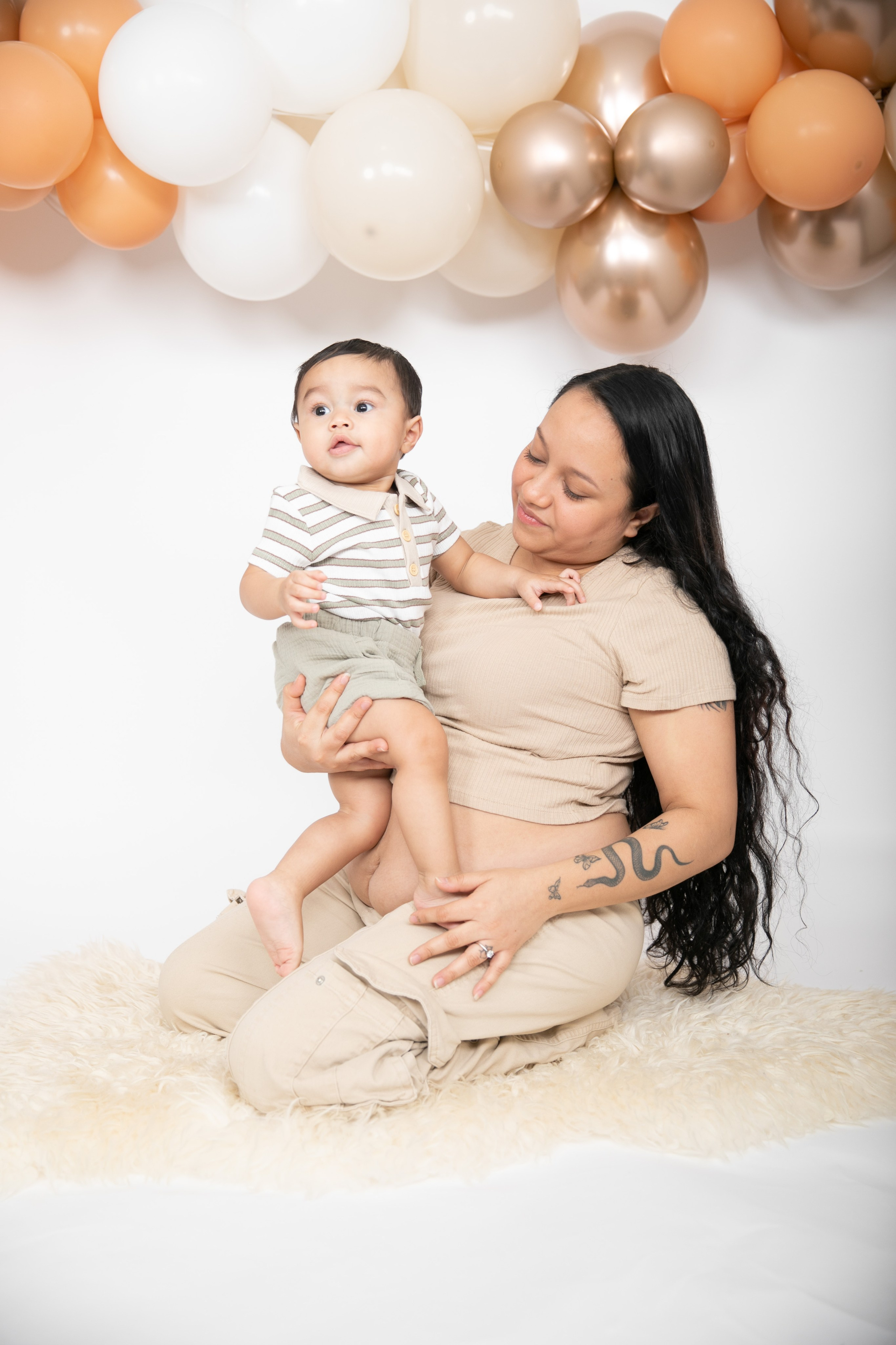 Cake Smash — 1st birthday. Ching Li Photography