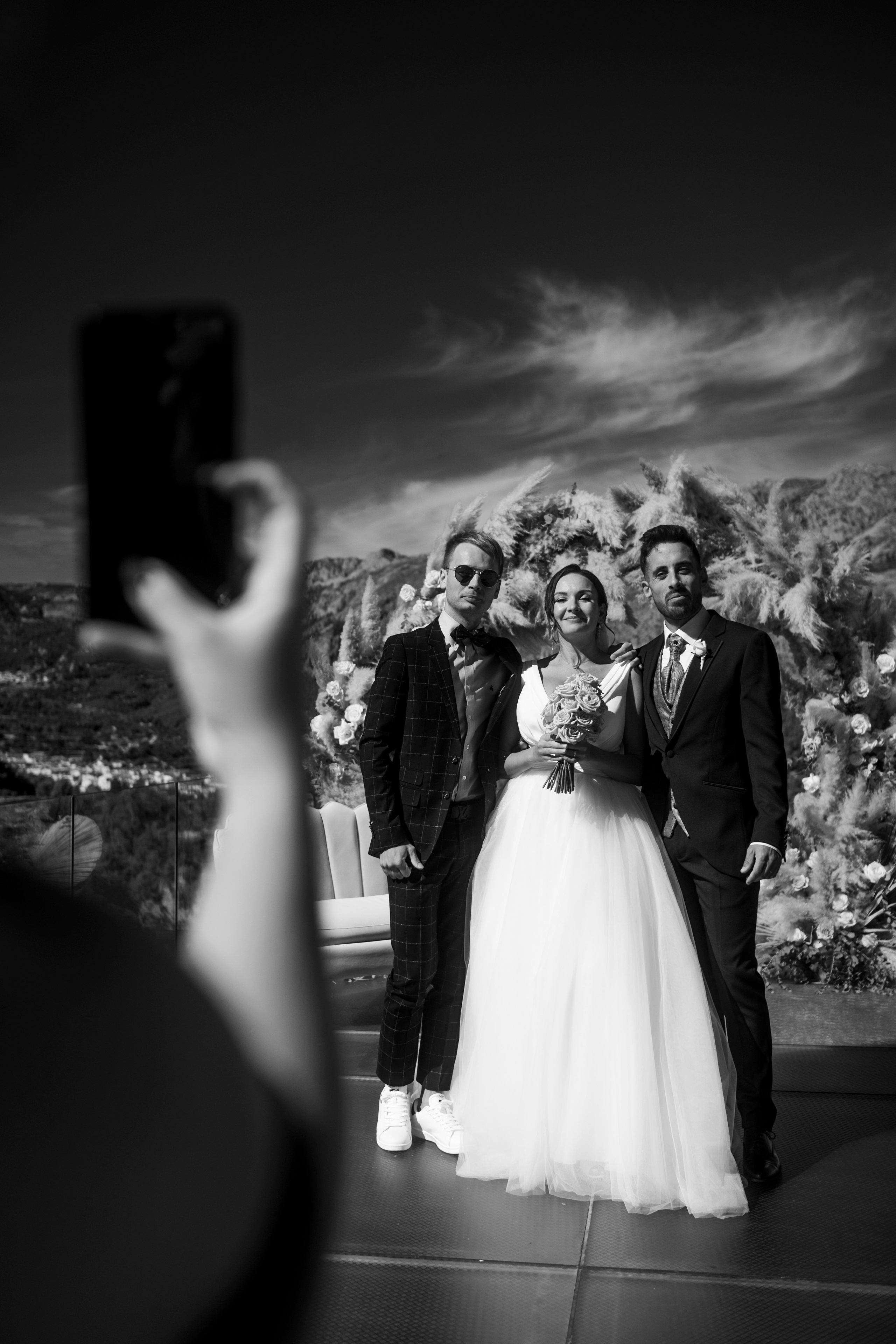 Dasha & Ister. Vivood Landscape. Paola fotógrafo / videografo de bodas en Barcelona