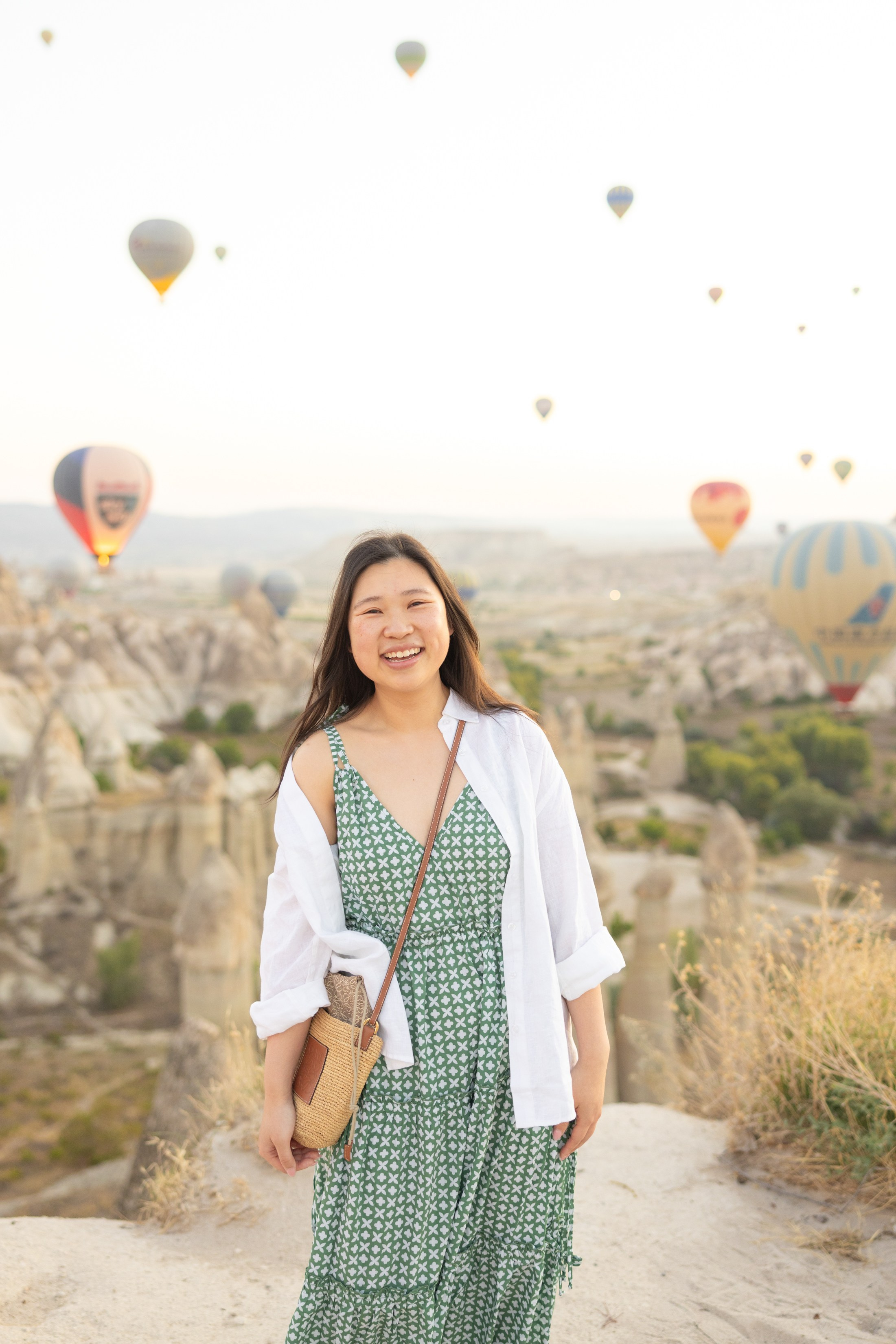 Romantic Love Story Photoshoot with Hot Air Balloons in Cappadocia. Julia Ganch I Fashion Wedding Photography I Cappadocia Turkey