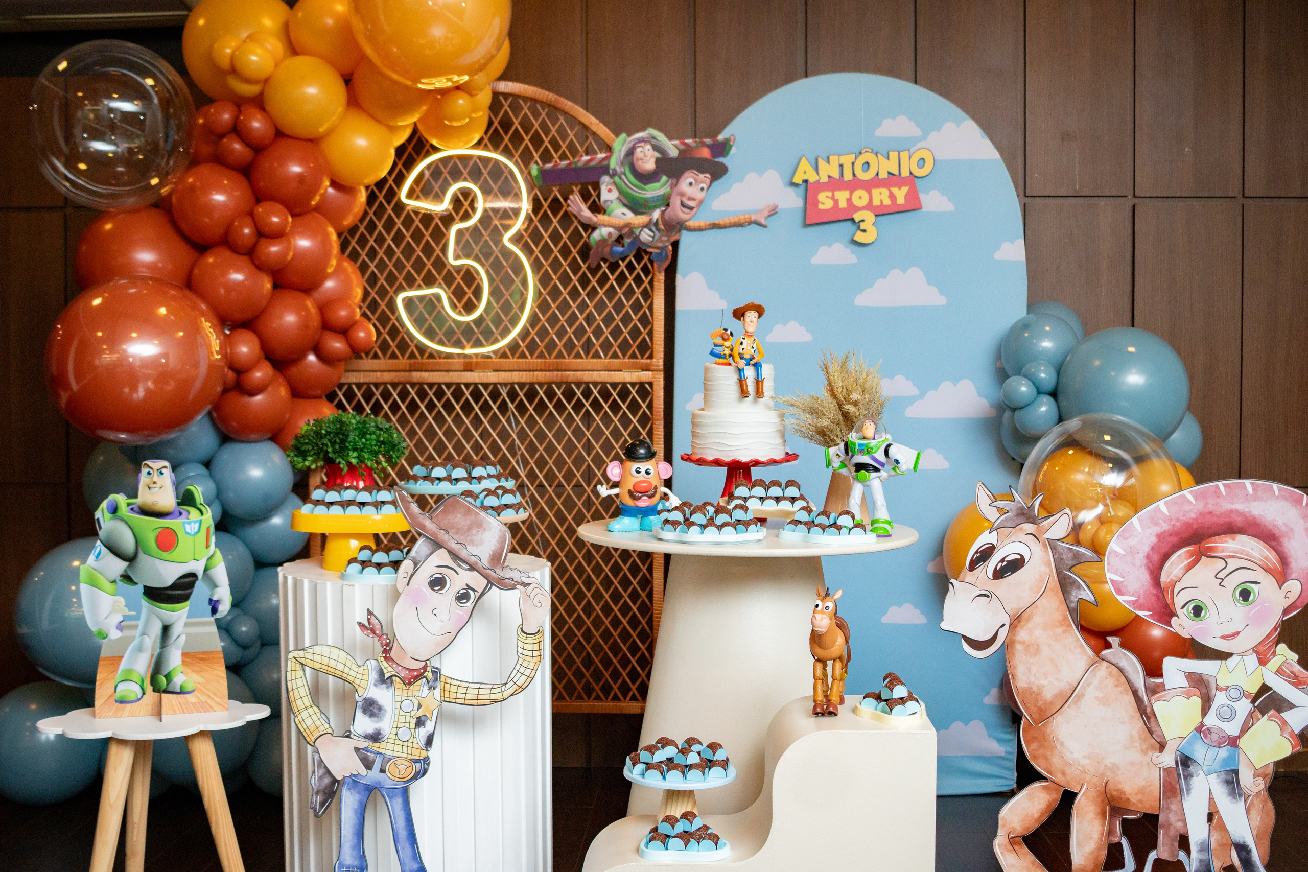 Antônio — Aniversário 3 anos. Principal