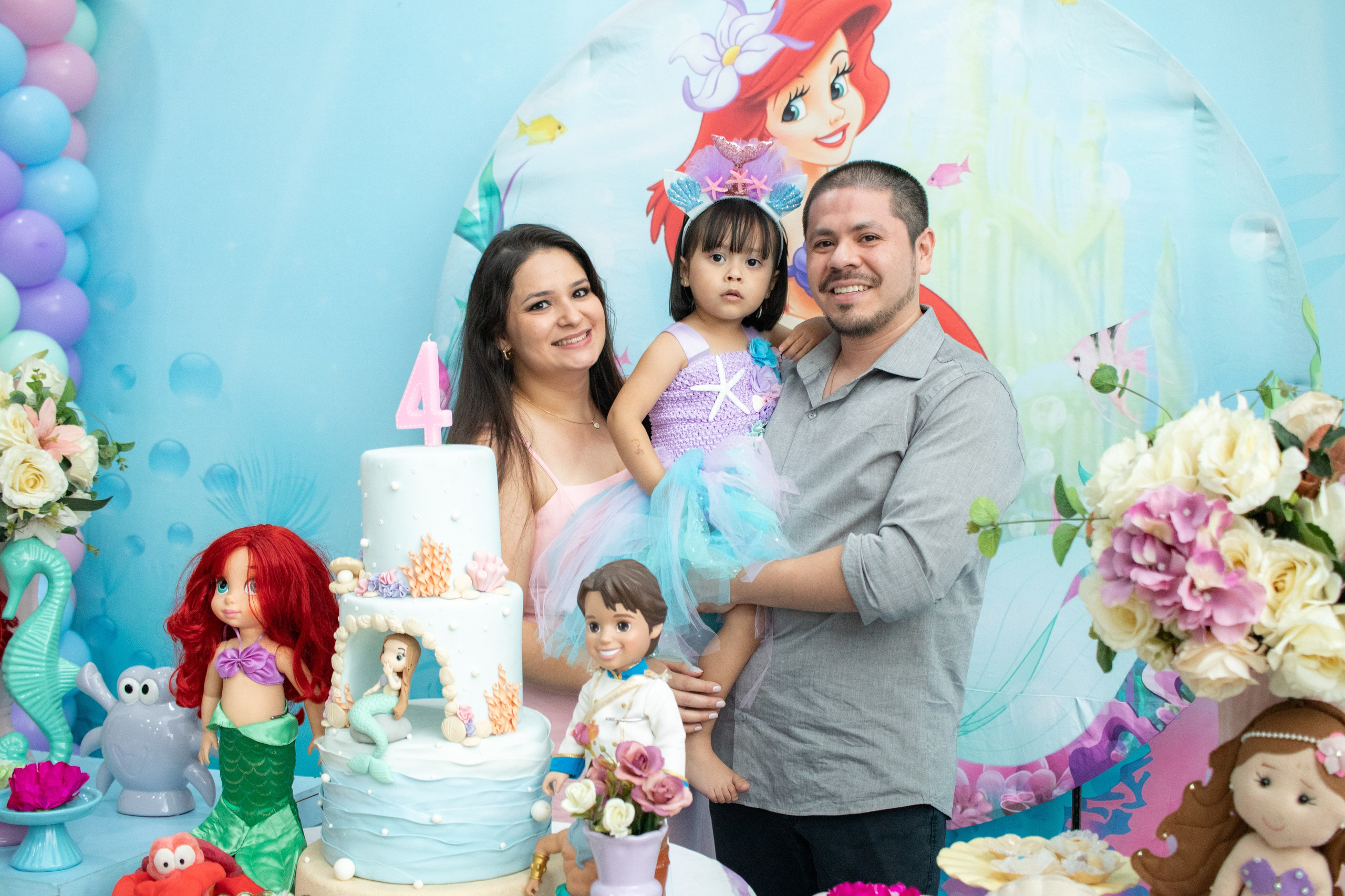 Alice — Aniversário 4 anos. Principal