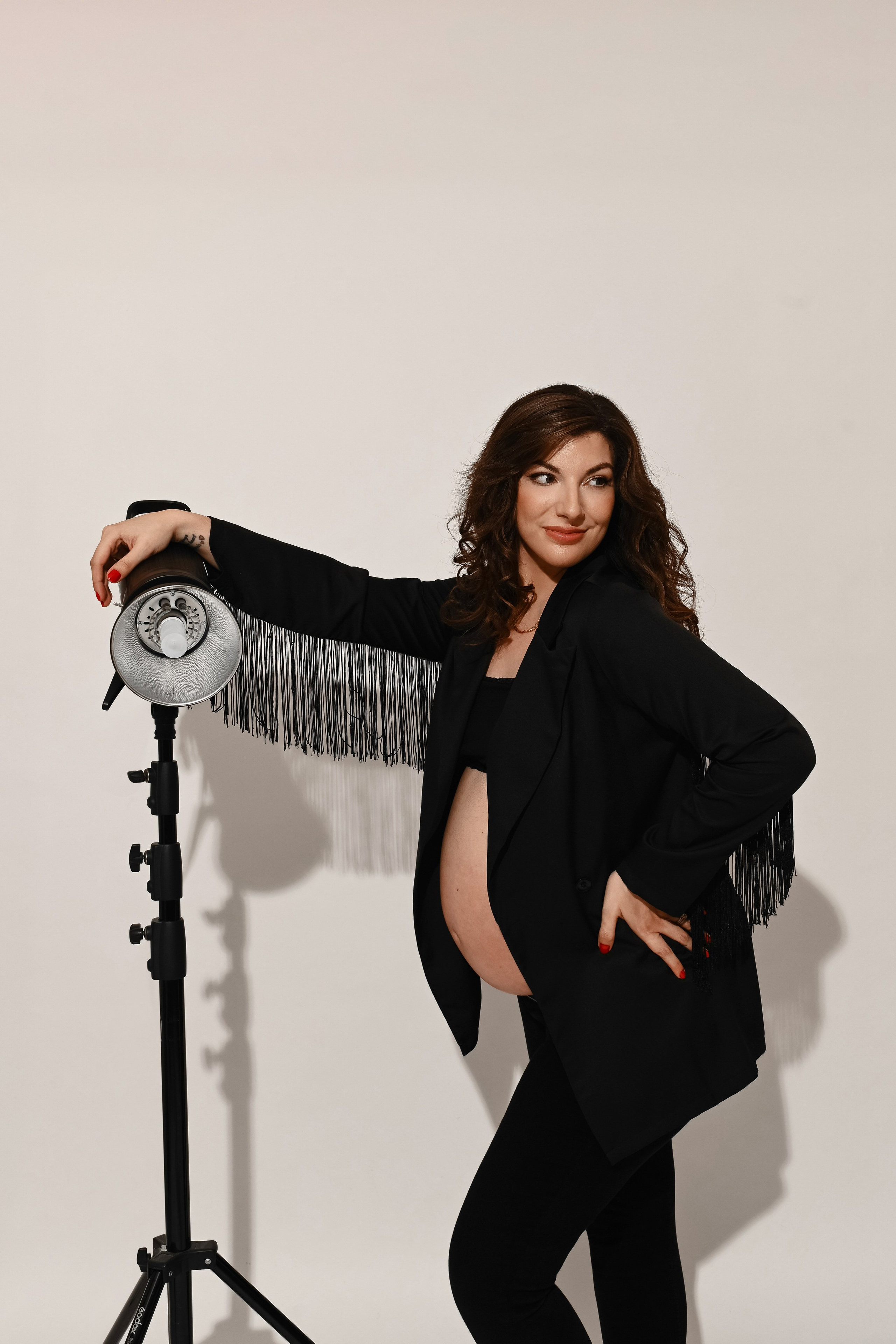 Maternity Vogue Style Photoshoot. WELCOME