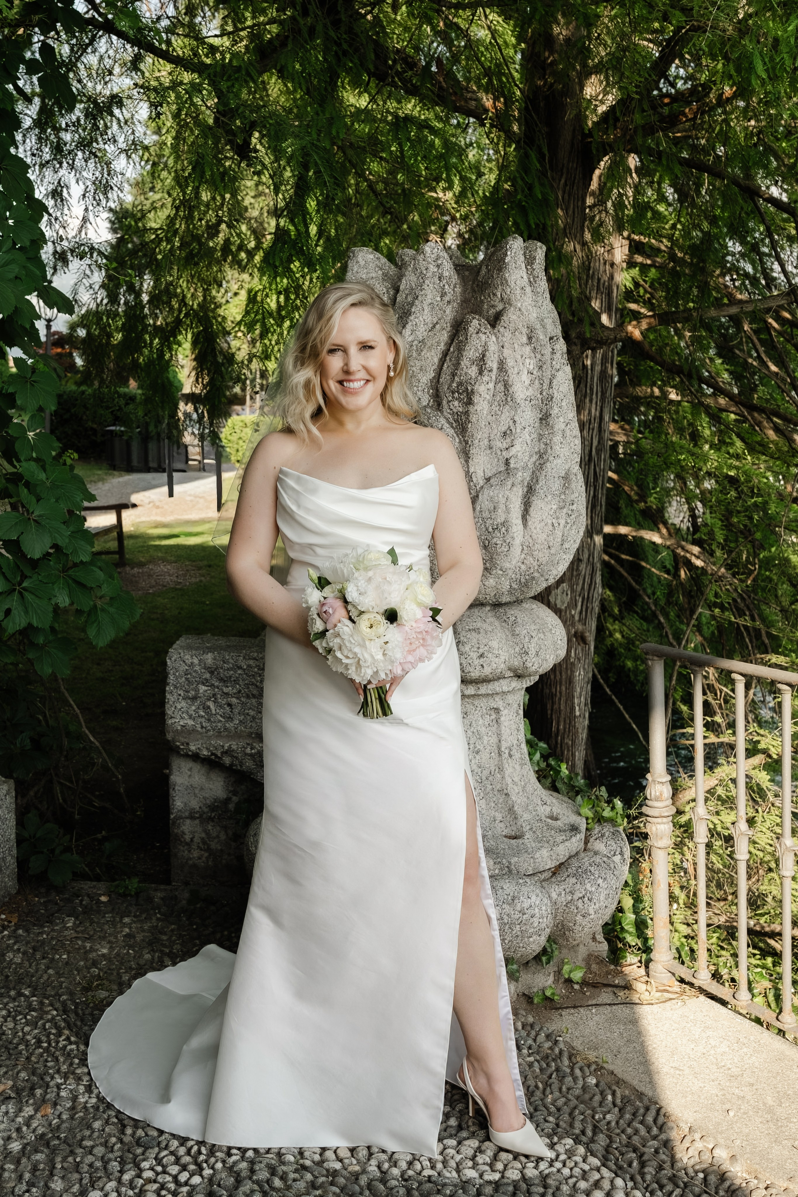 ASHLEY AND RENZO _LAKE COMO. PHOTOGRAPHER IN ITALY