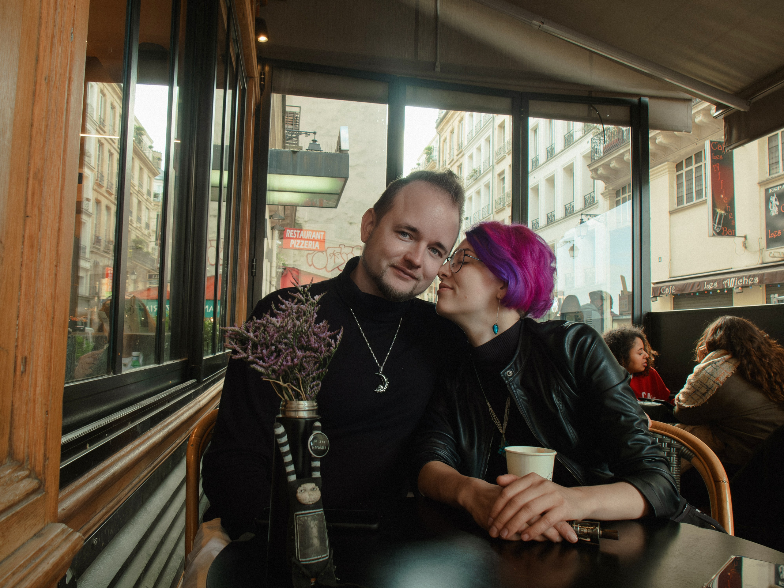 Парная стрит фотосессия. Фотограф в Париже Полина Осипова