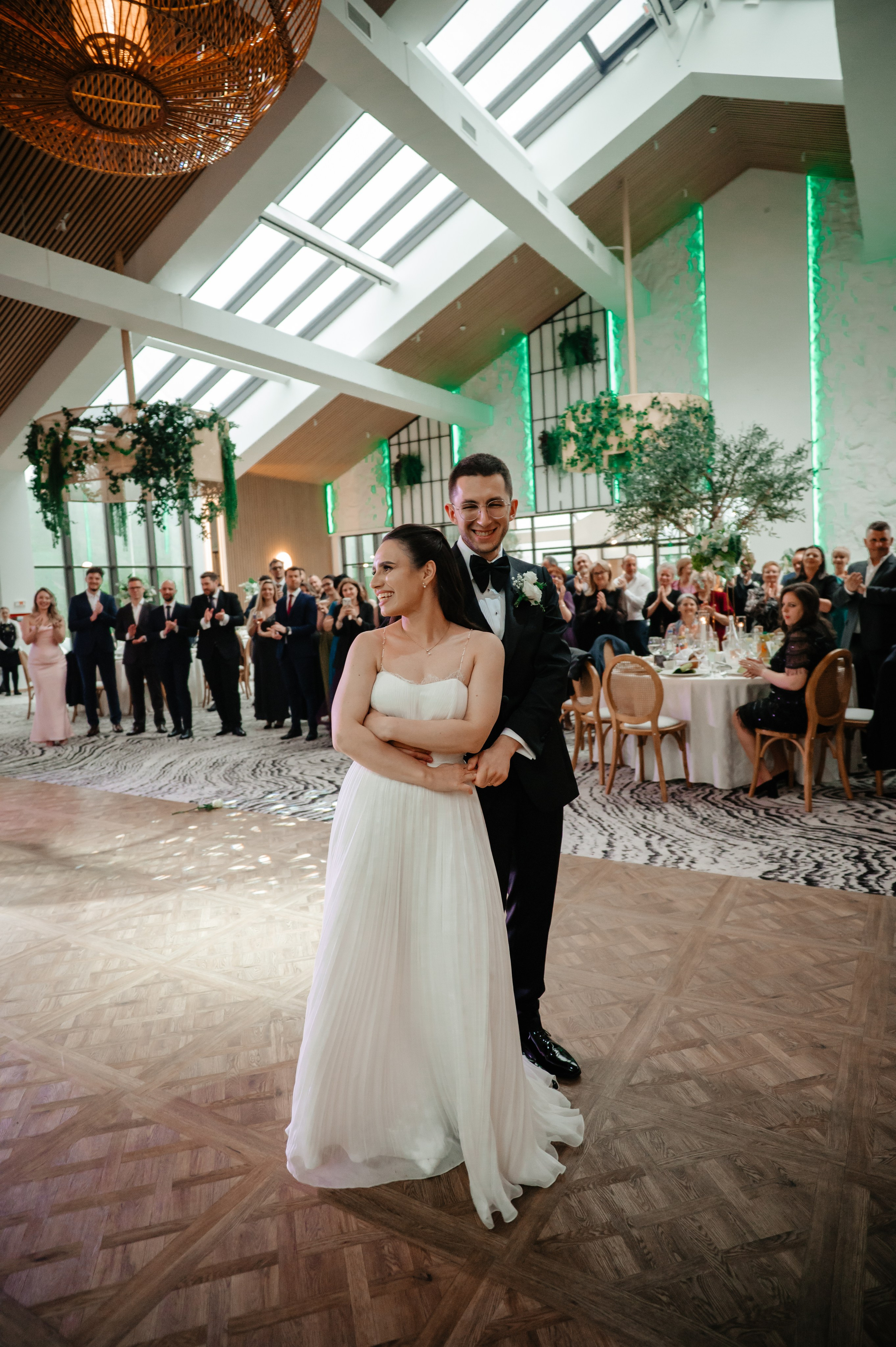Alexandra & Bogdan. Adrian Visovan - Fotograf Iasi