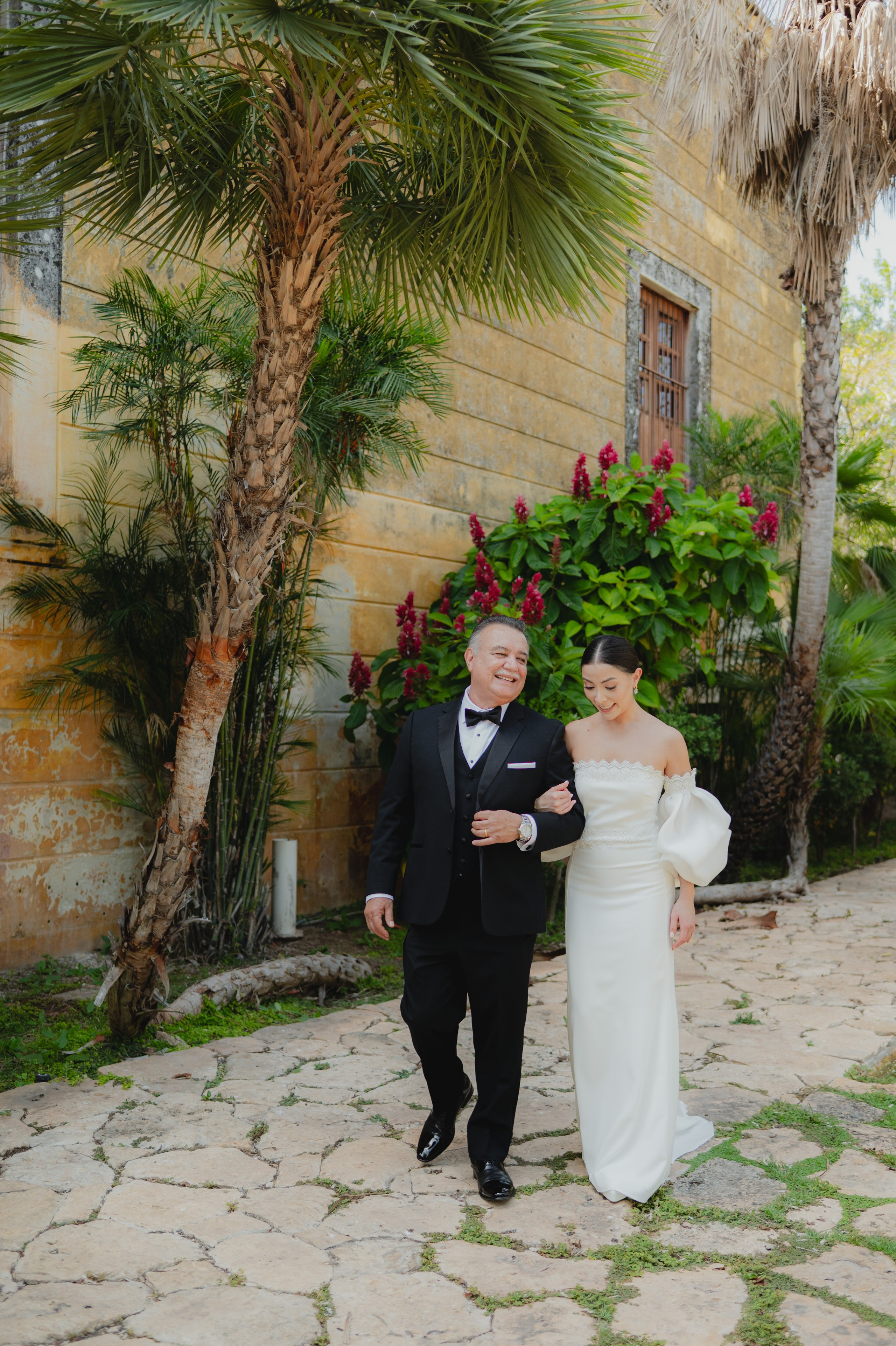 Mariella & James. Fotógrafo en Mérida