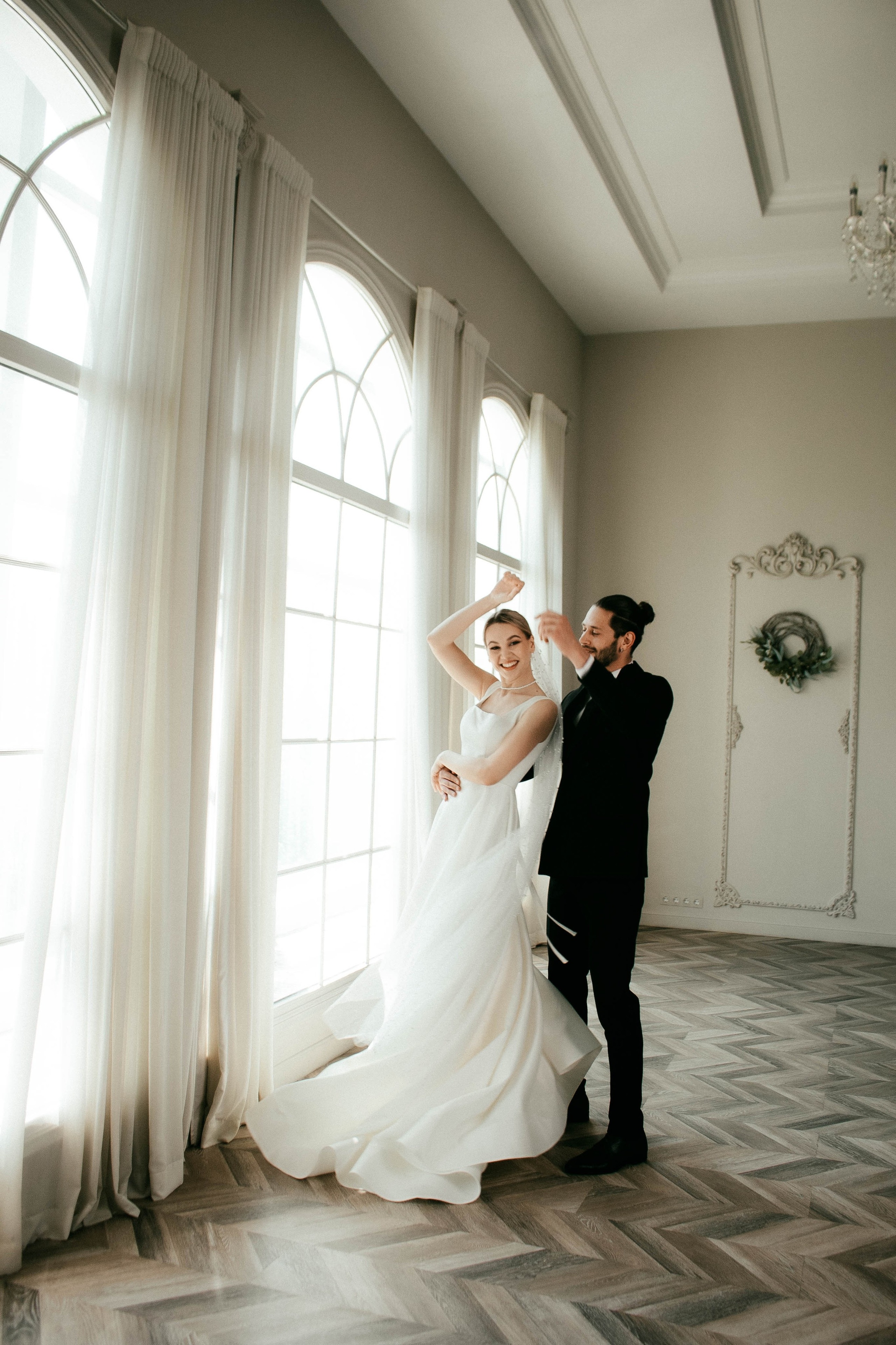 Cris & Constantin. Captured by Hallovud