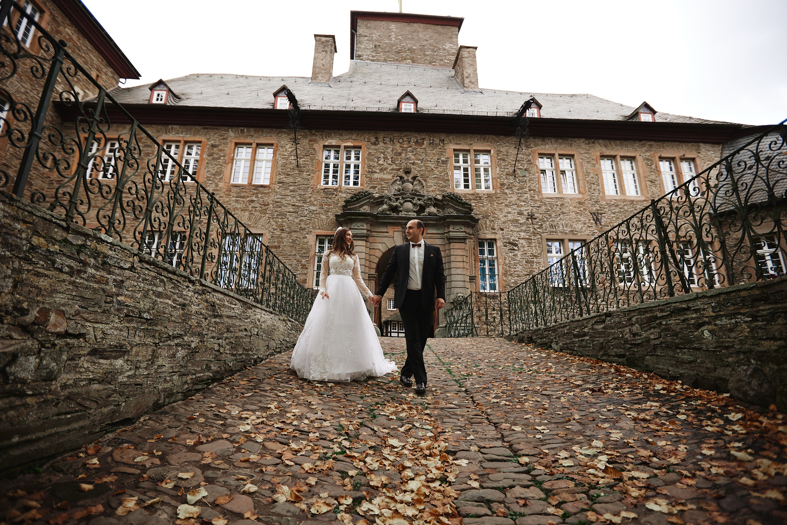 Hochzeitsfotos aus Düsseldorf. Hochzeitsfotograf und Hochzeitsvideograf aus Hamburg | Roka21Film