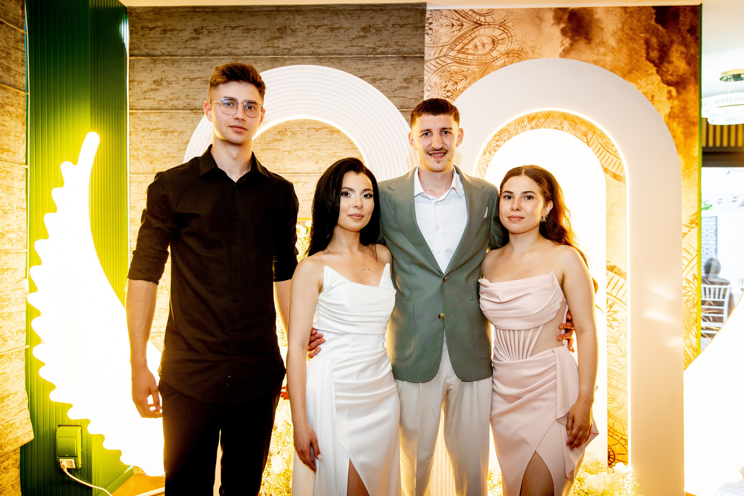 Cosmina & Răzvan. MGS STUDIO
