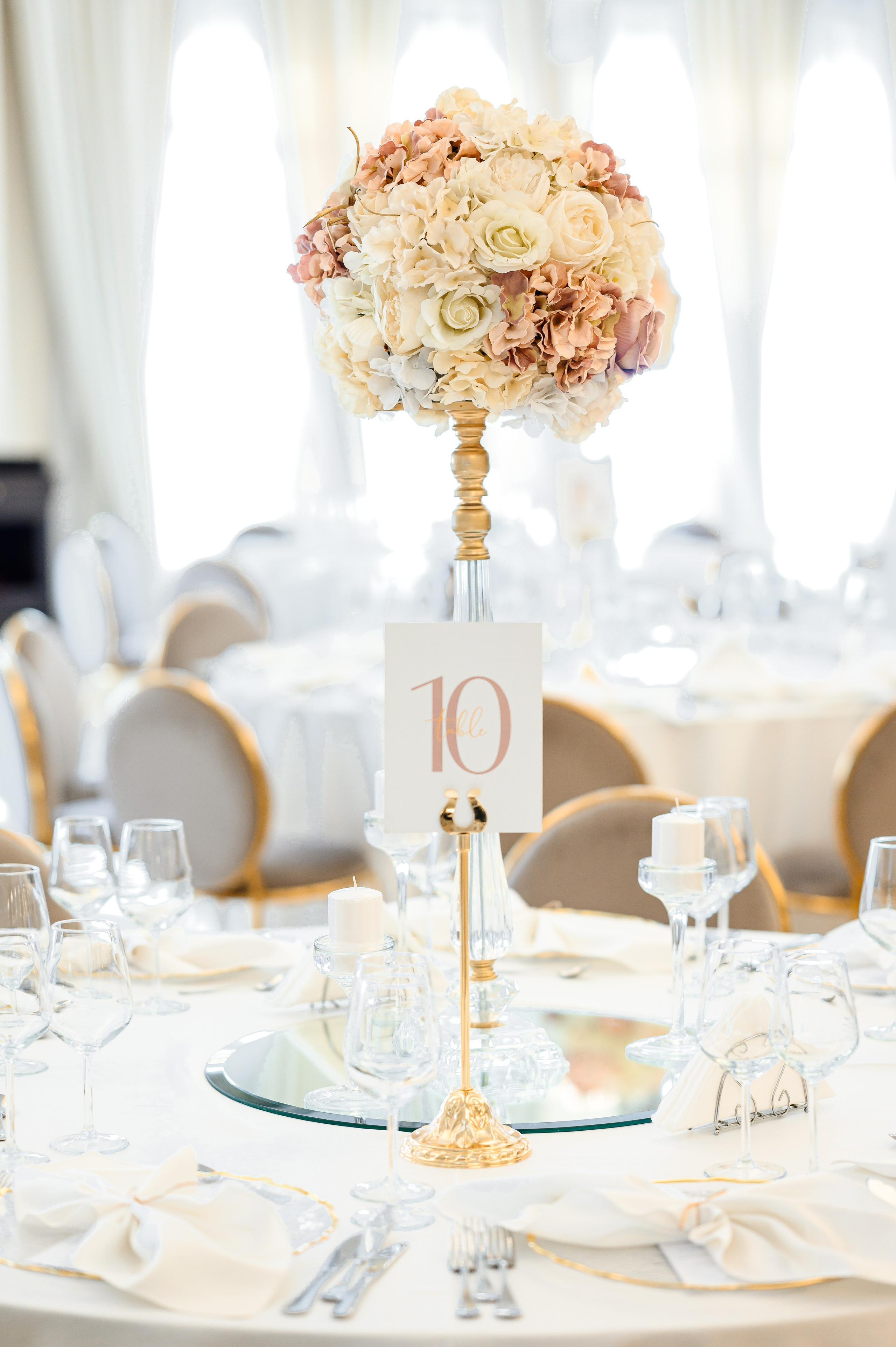 Madalina & Ovidiu. Mugurel Olteanu Fotograf