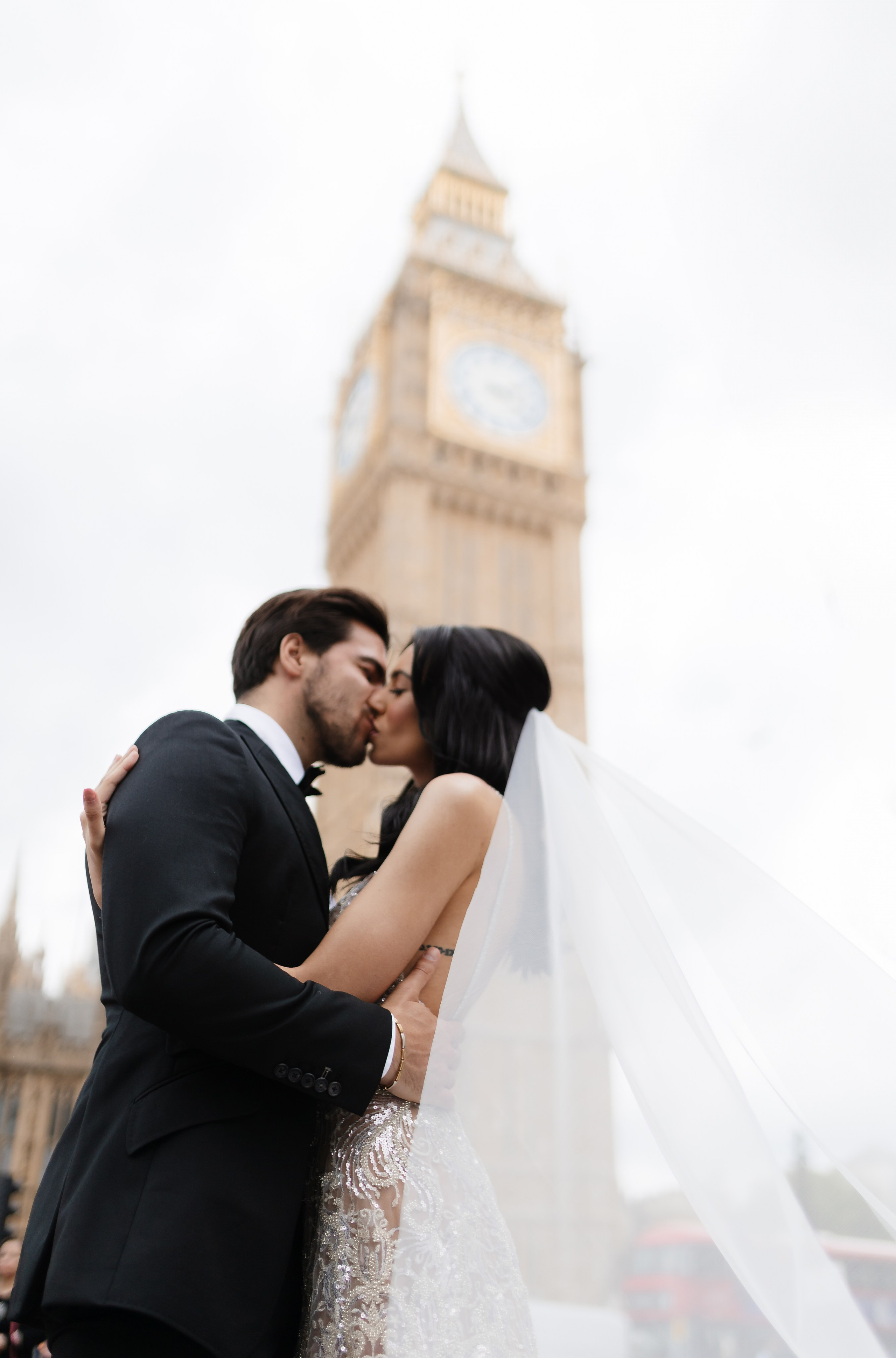 Gabriela & Leo’s Intimate London Elopement. YES I DO PRODUCTION — Wedding photography&videography