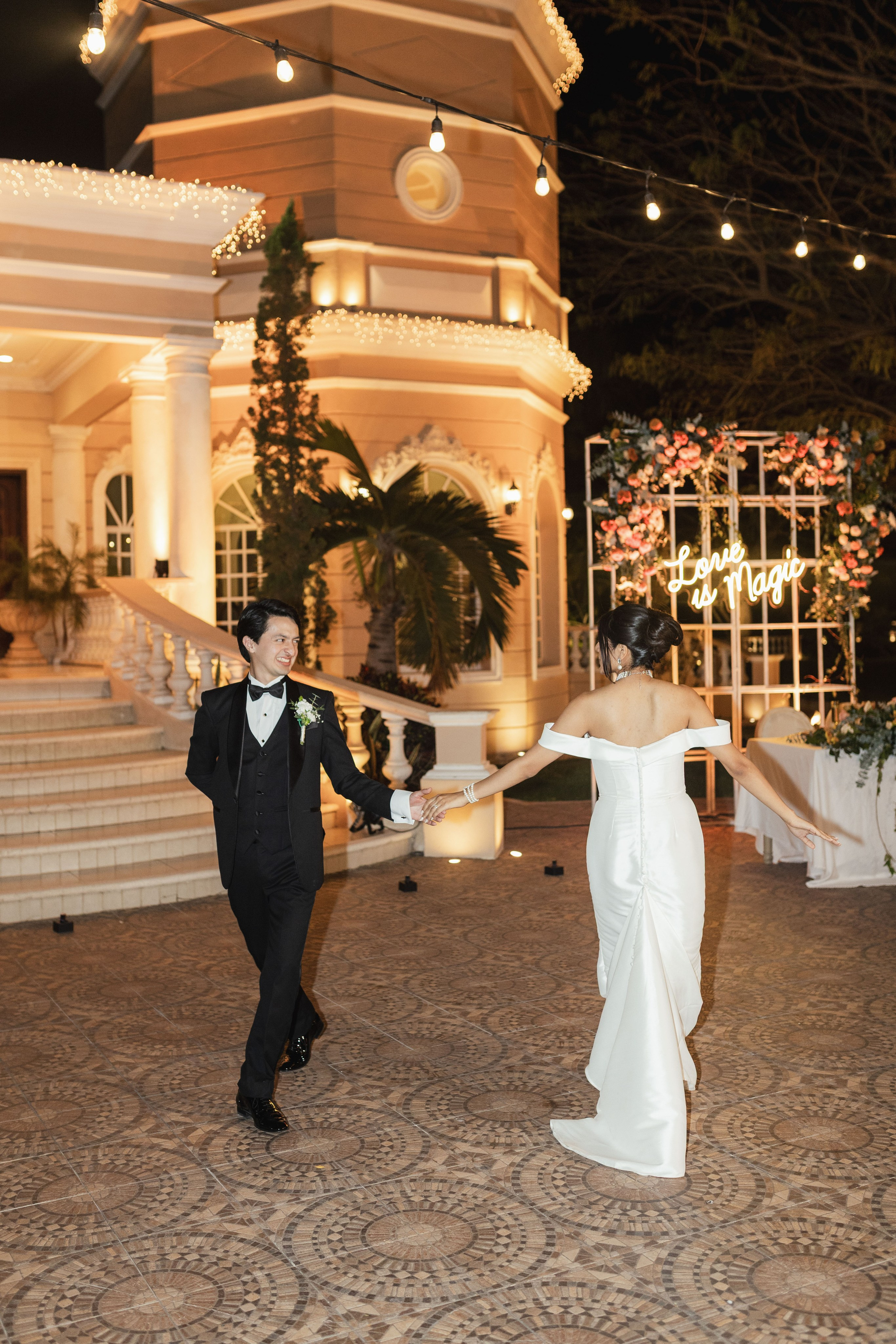 Tifanny y Raúl. Eduardo Barrientos Fotografía