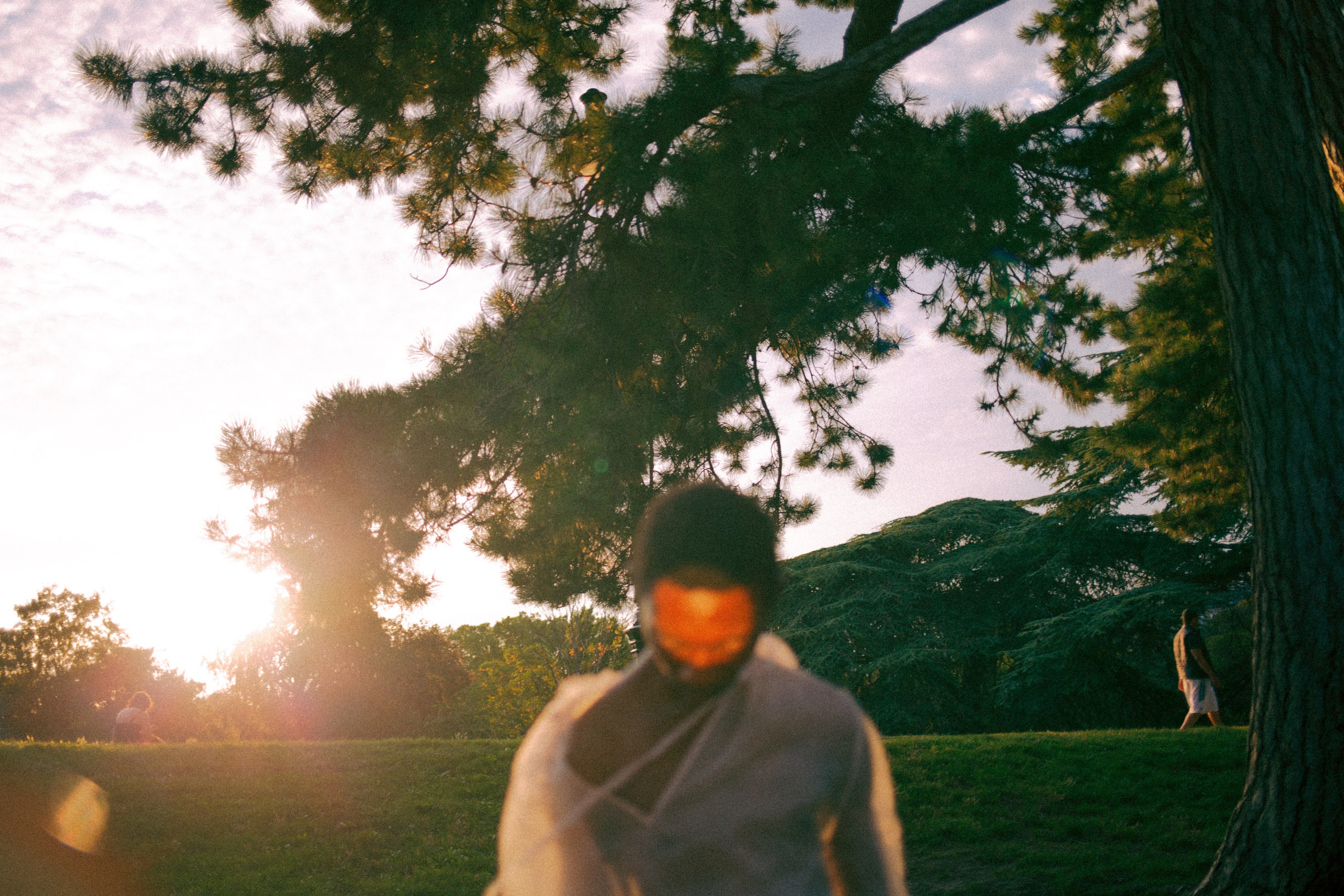 Behind the scenes, photoshoots in Paris with cosmic Sophie. Marina Kálcheva — Photographer, Videographer & Visual Artist in Barcelona