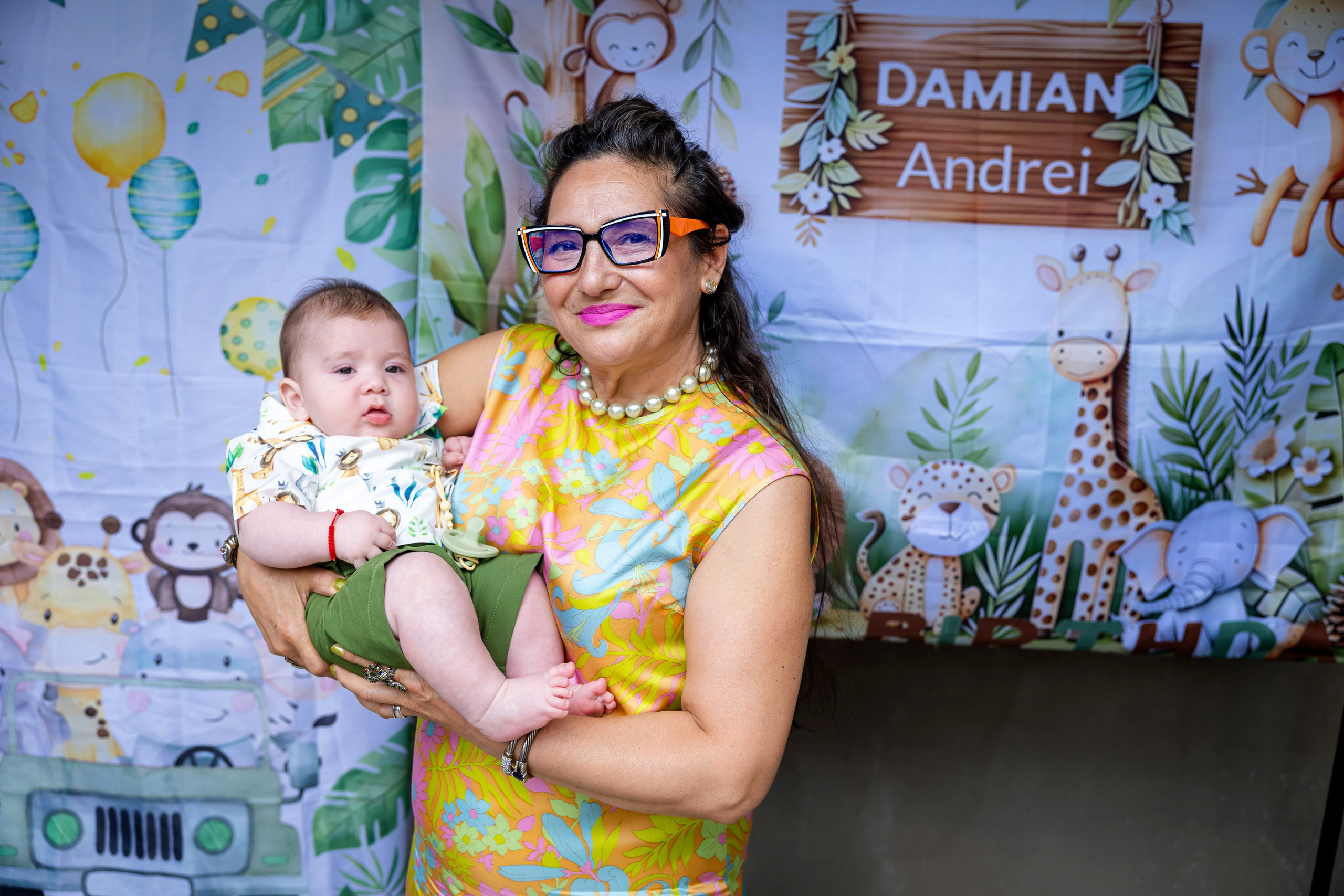 Andrei Damian. Moments By Gub