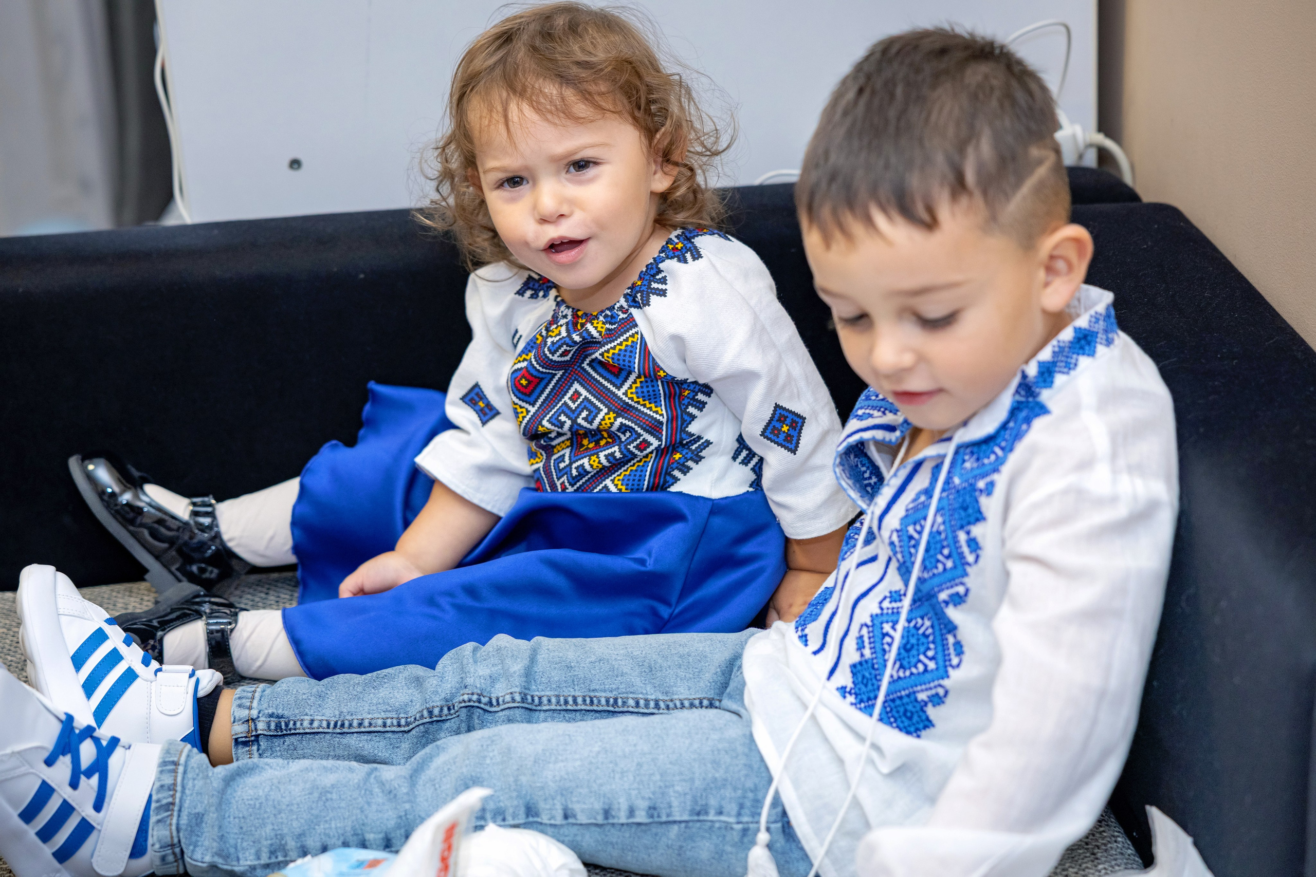 Andrei Sebastian. Moments By Gub