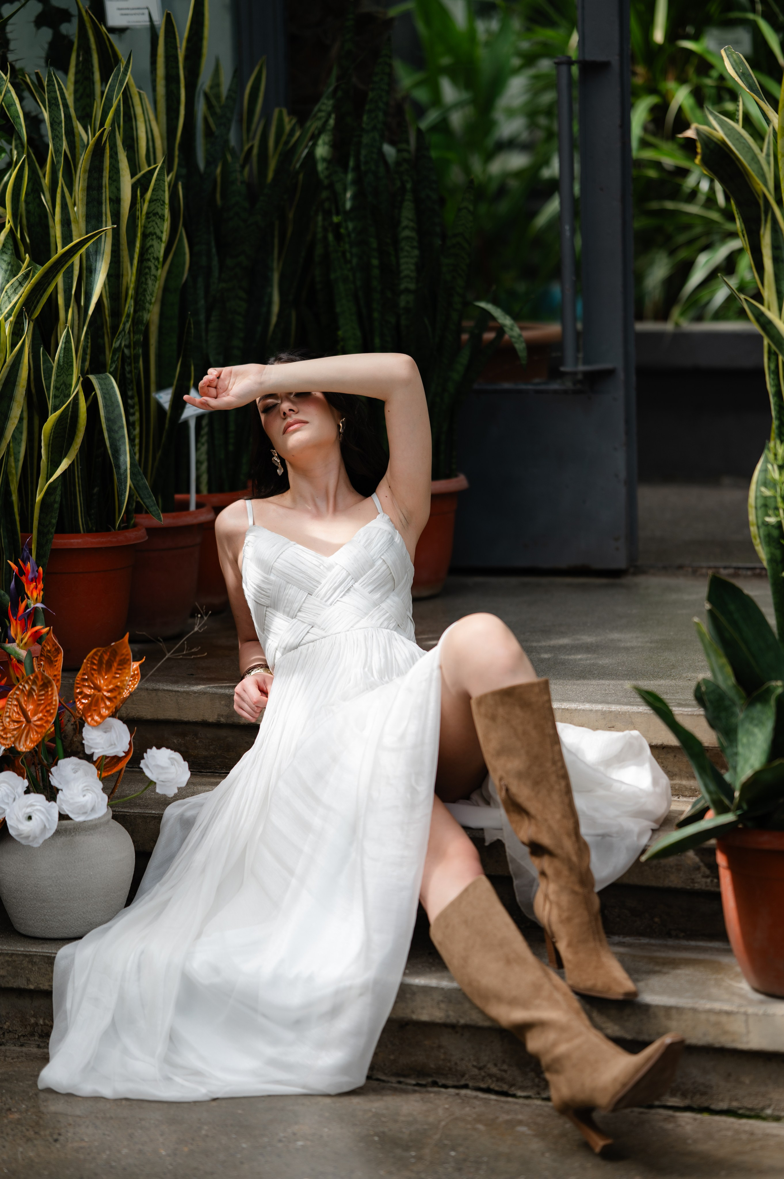 Botanical BRIDE. Alexandra Hanu Photographer