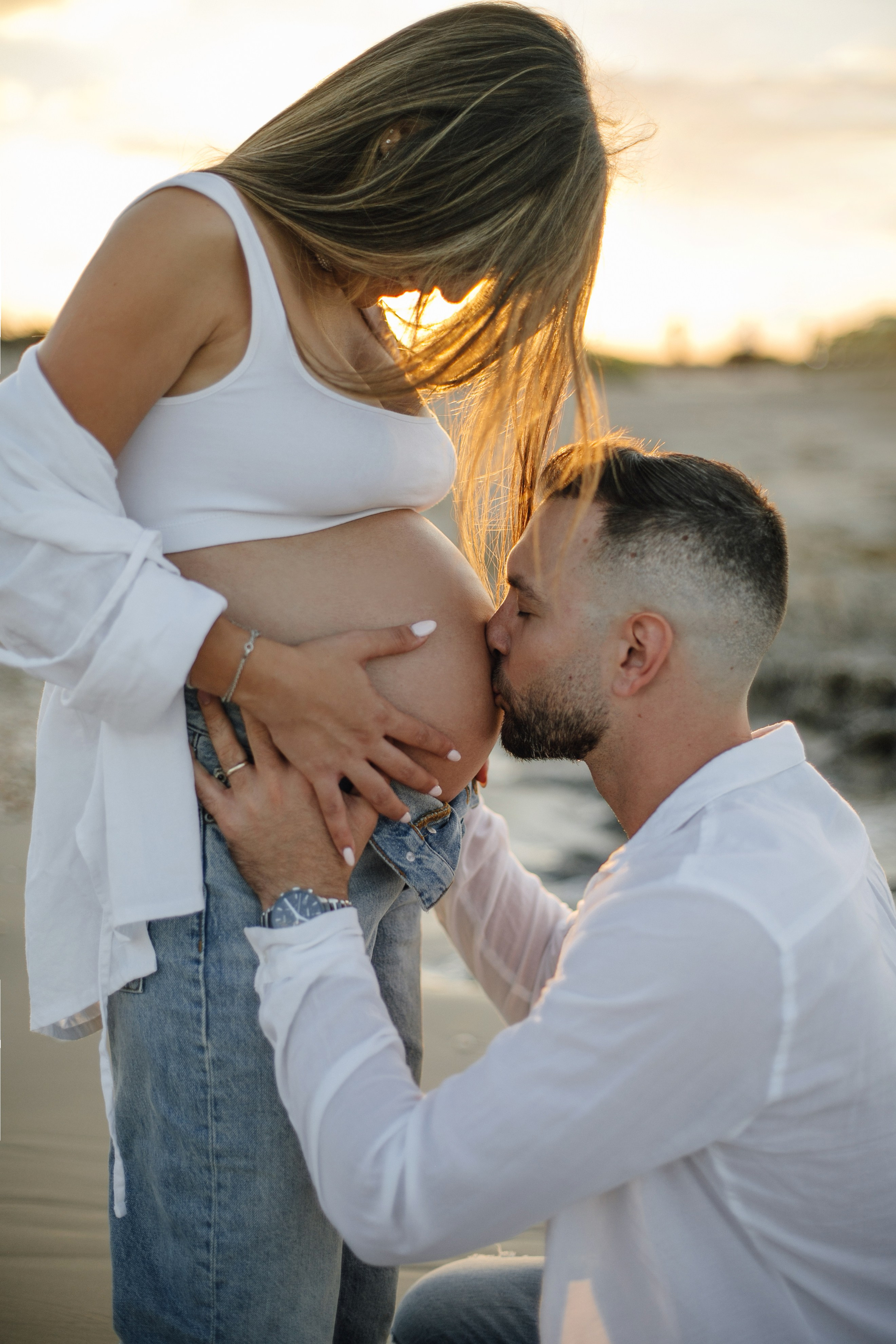 Yael & Gal Nahsholim beach. Family photographer in Israel