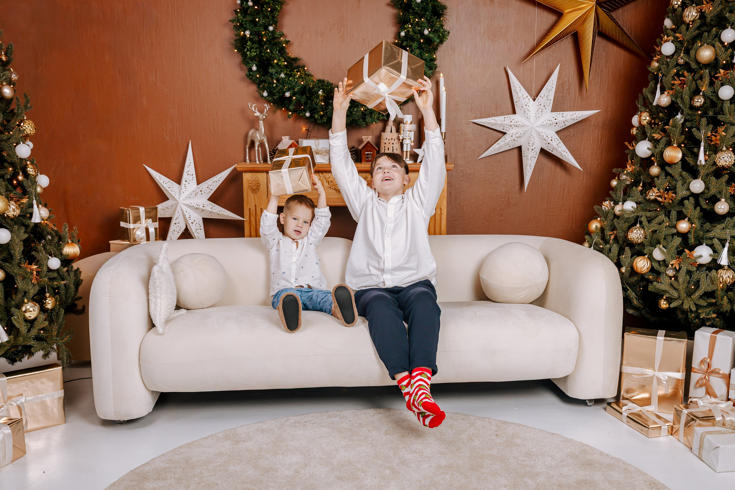 Ziemassvētki studijā. Home