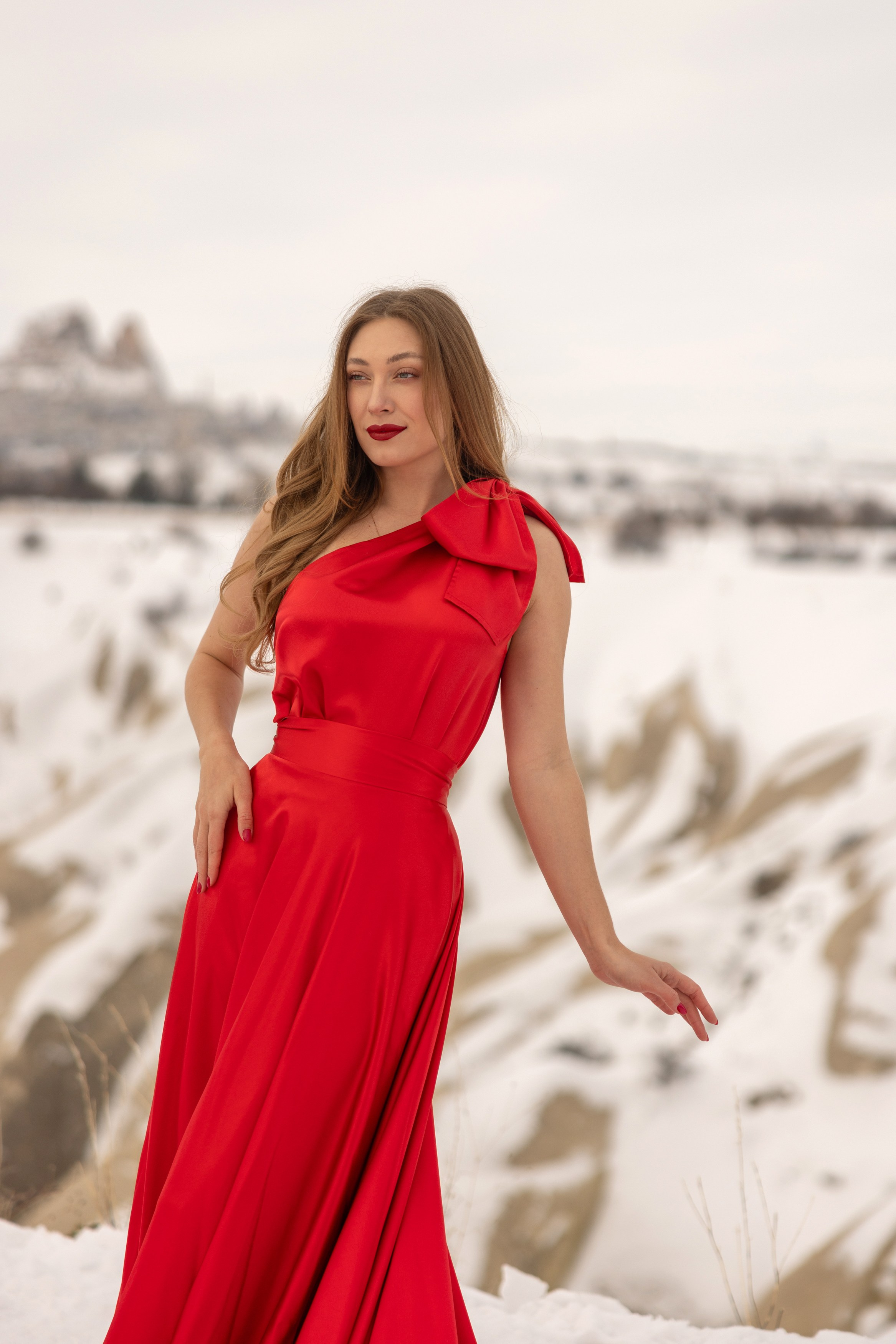 Dina. Julia Ganch I Fashion Wedding Photography I Cappadocia Turkey