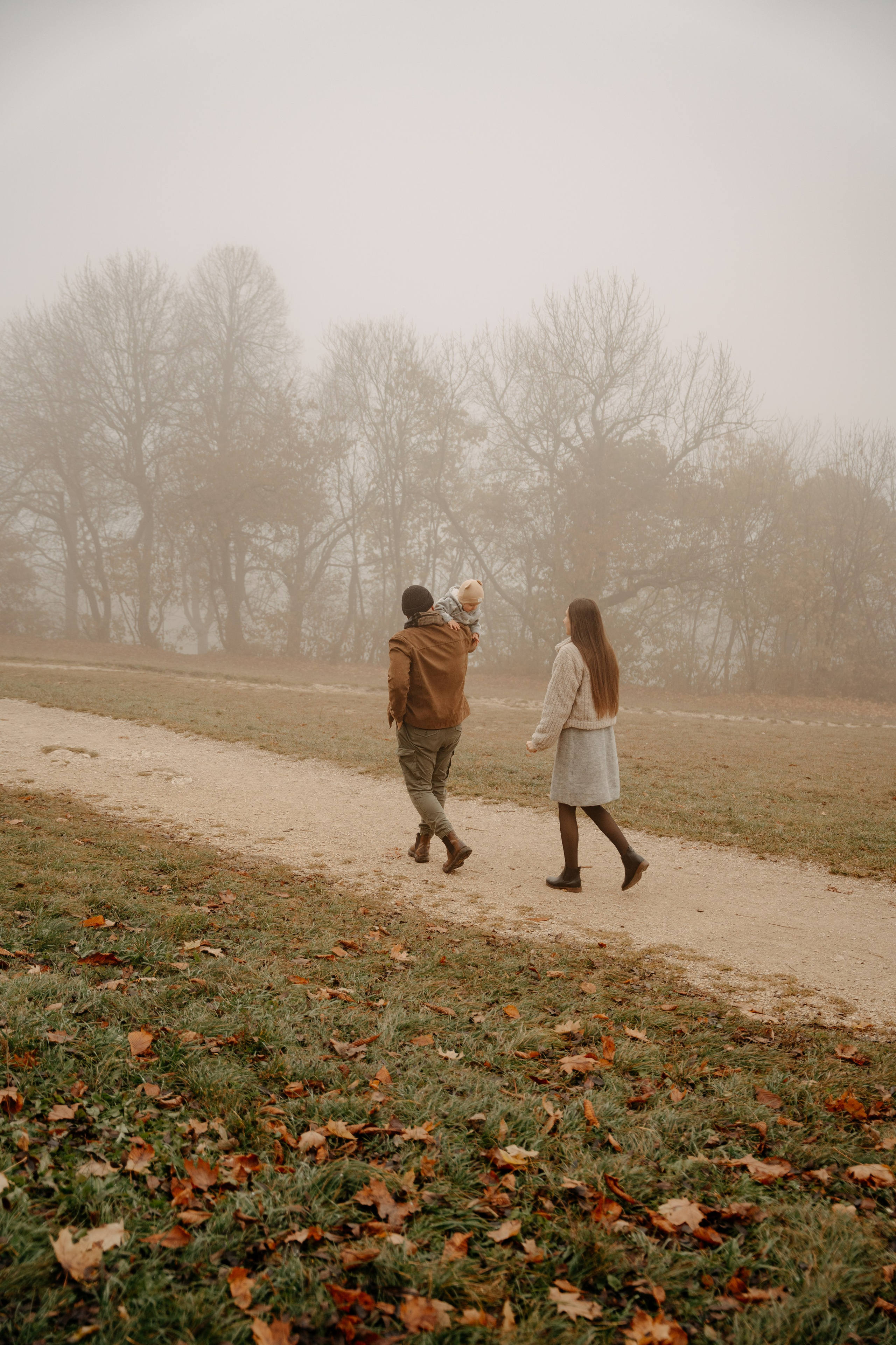 Bendegúz a ködös Normafán. Csilla visuals