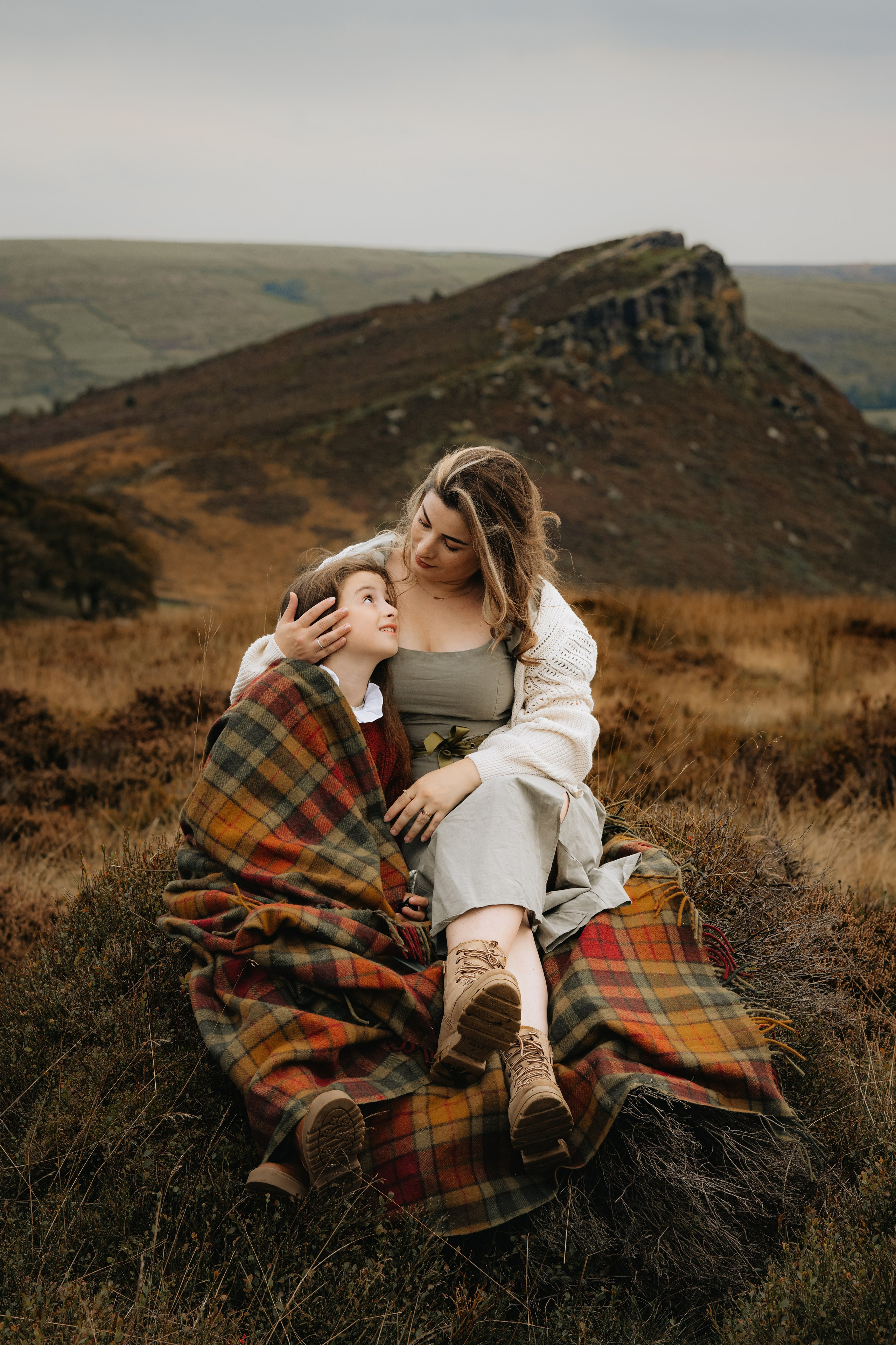 Mommy and me, Peak District. Tania Gandrabur, photographer in West Midlands, England