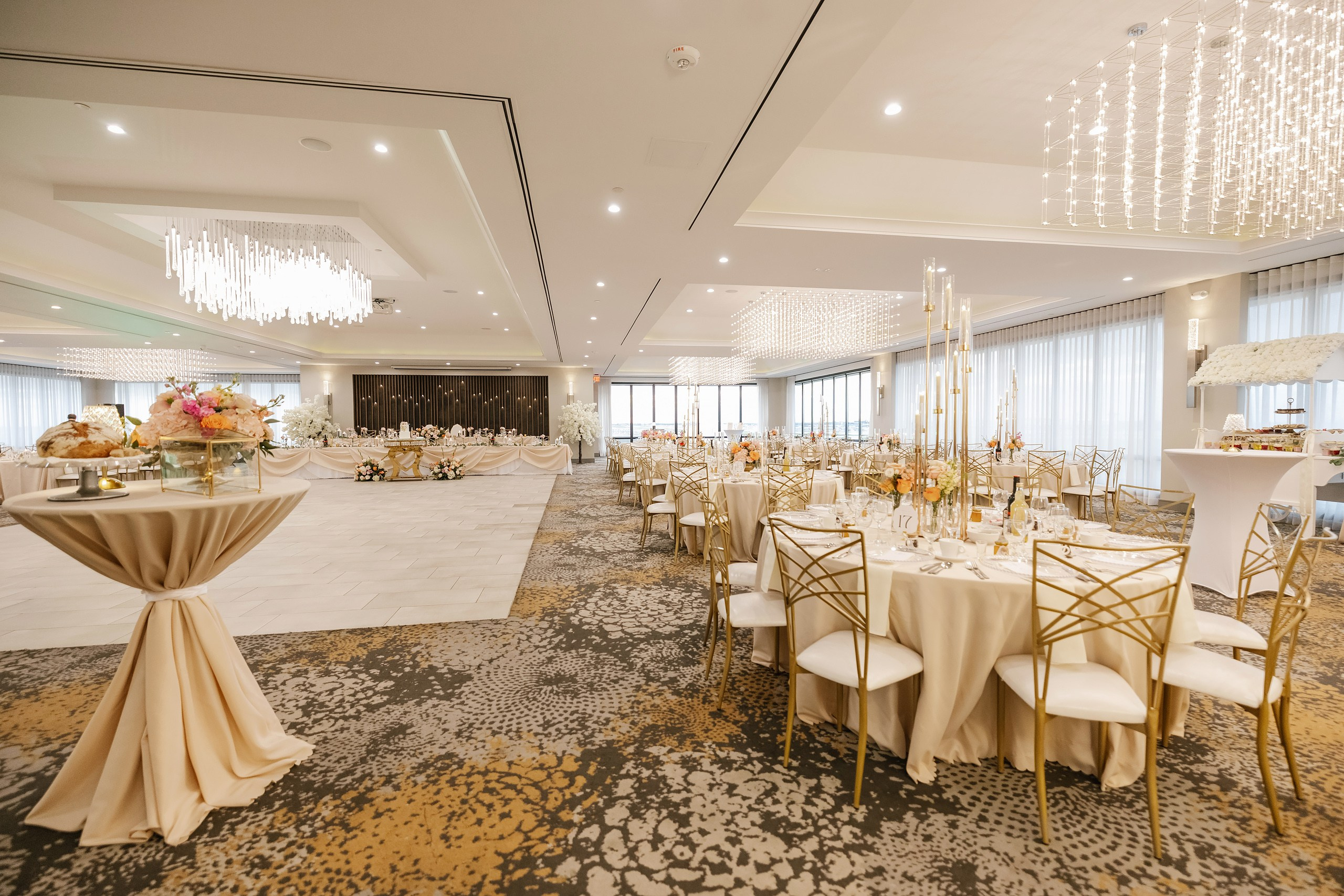 09.06.2025 Wedding. Wedding family event photographer in Chicago Nick Yushevich