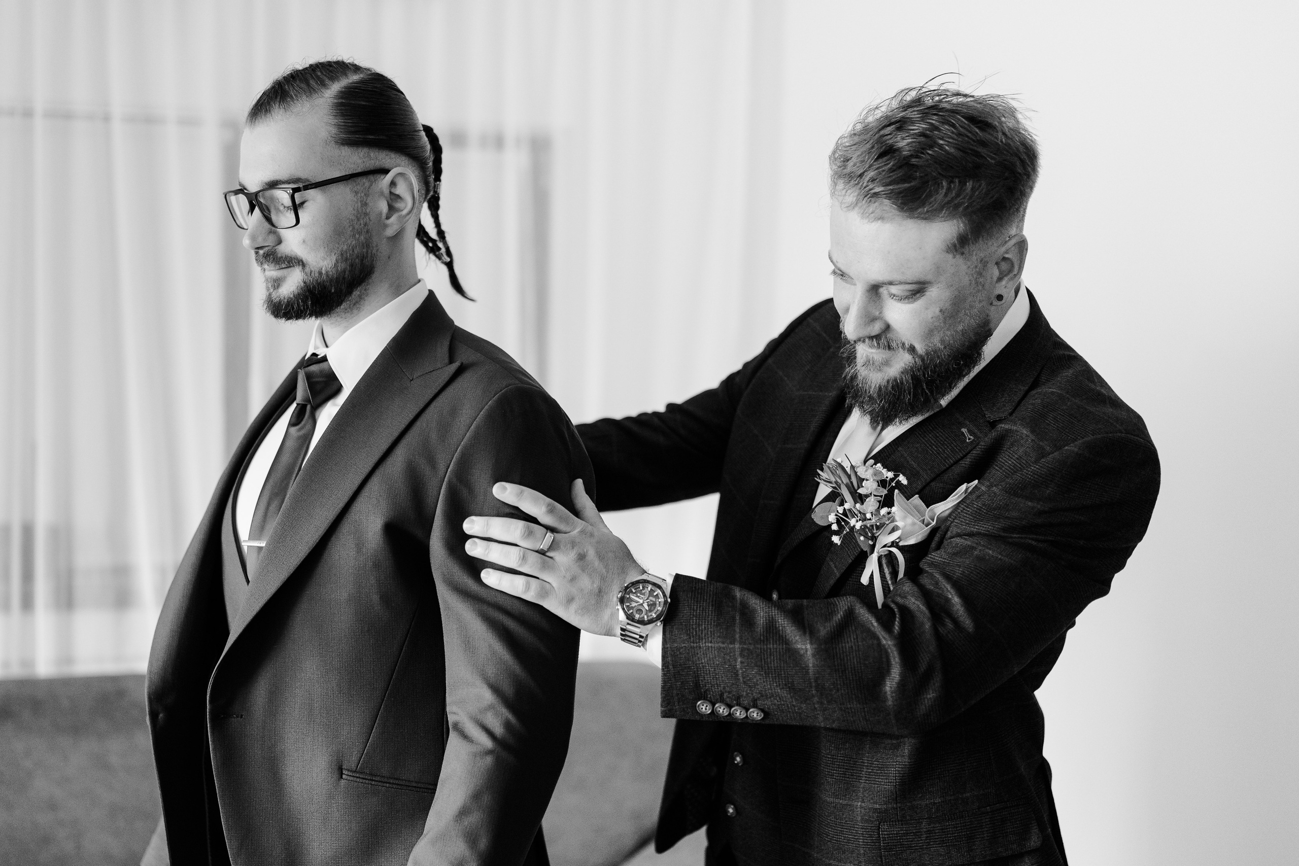 Iulia & George. Alin Lozovanu — Fotograf de Nuntă Iași