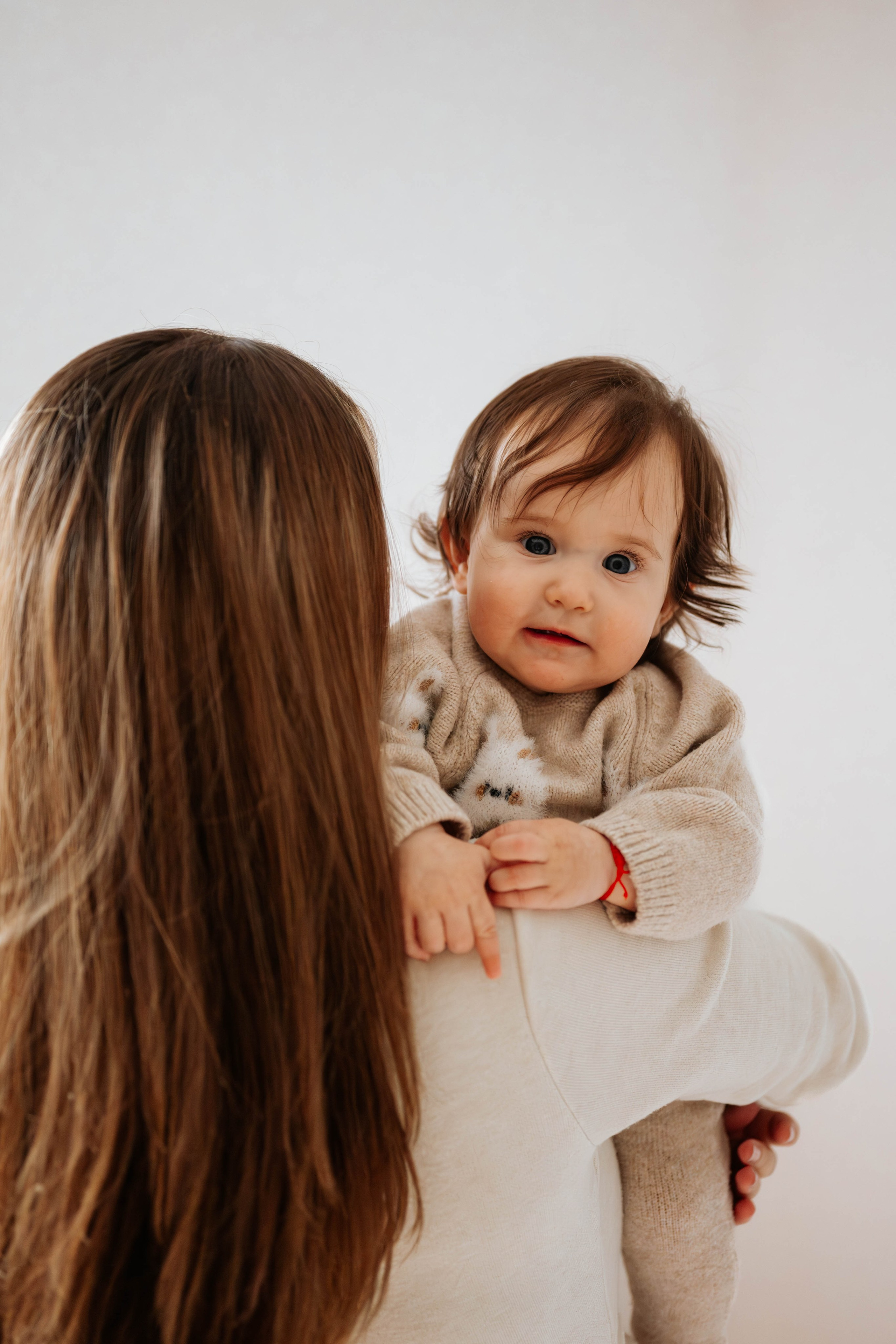 Maša - fotografisanje bebe kod kuće. Dečiji i porodični fotograf
