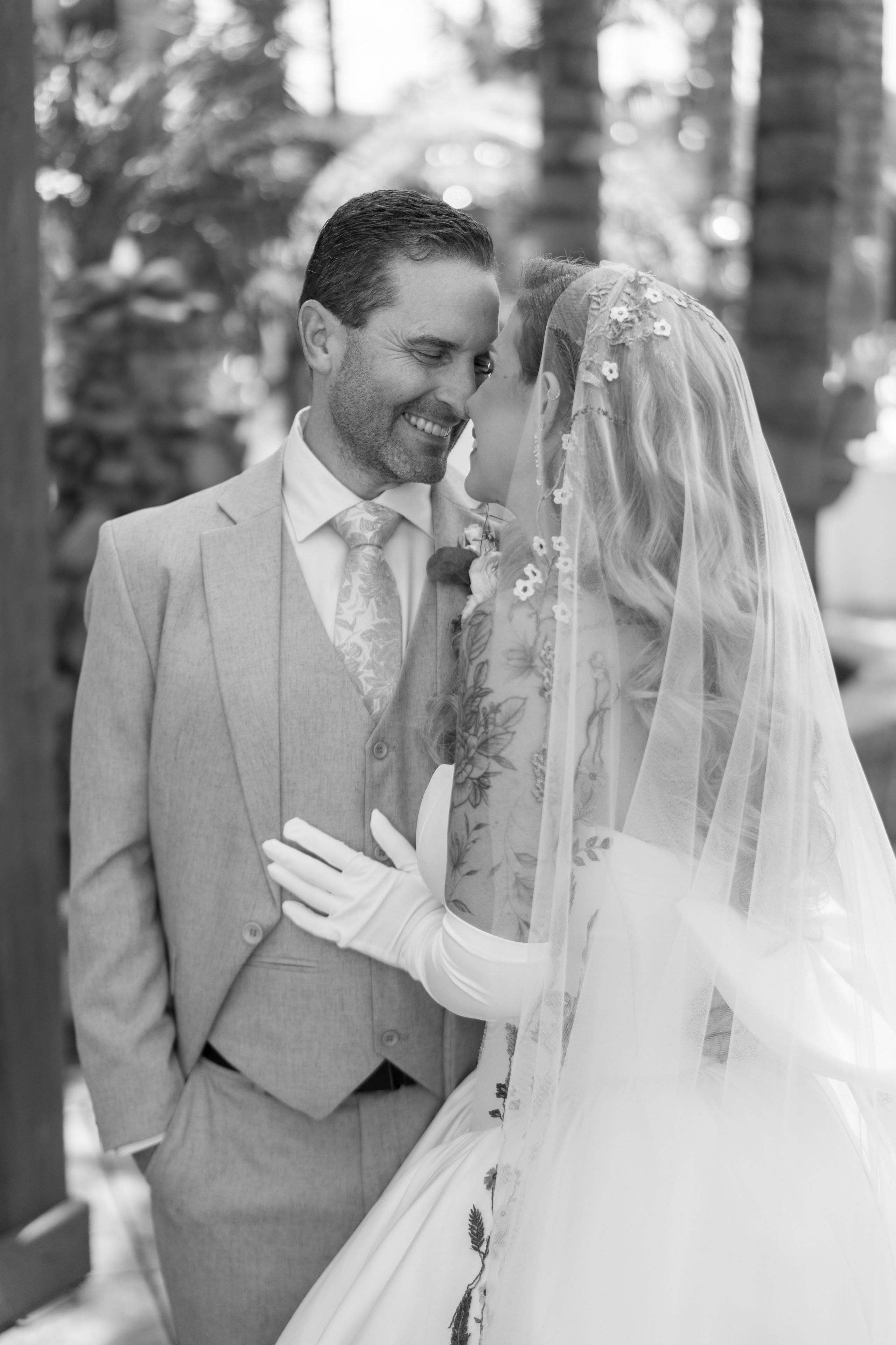 Mark & Caroline. Babich Weddings