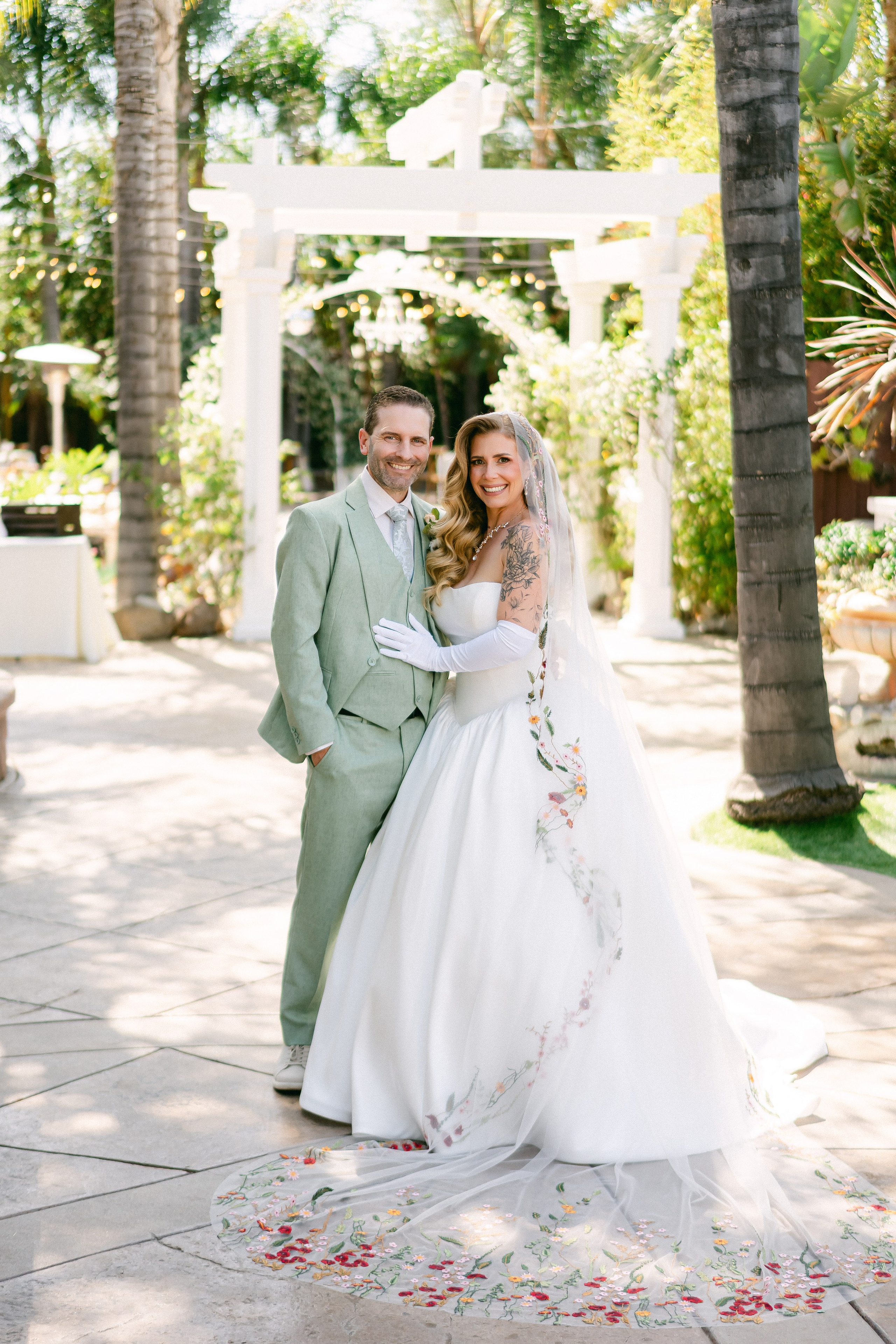 Mark & Caroline. Babich Weddings