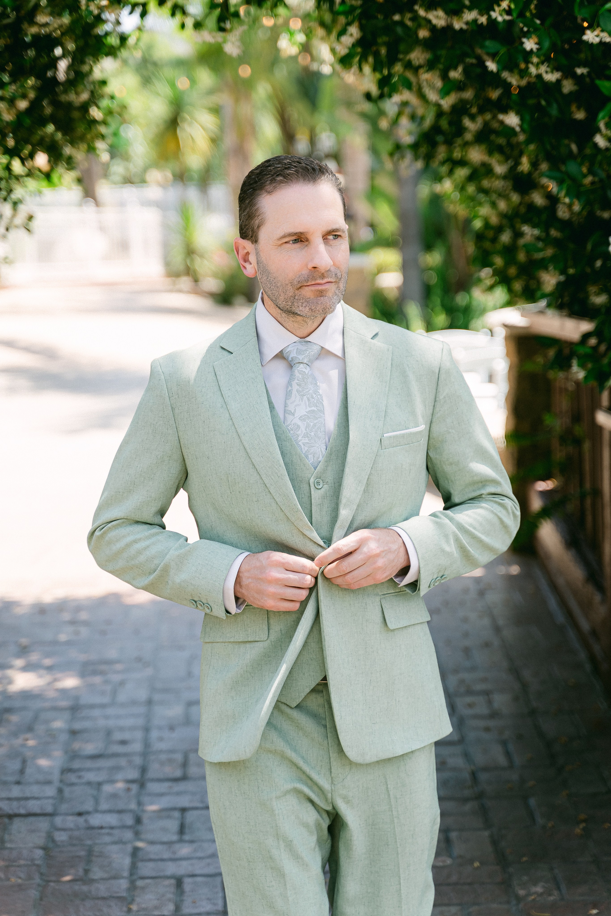 Mark & Caroline. Babich Weddings