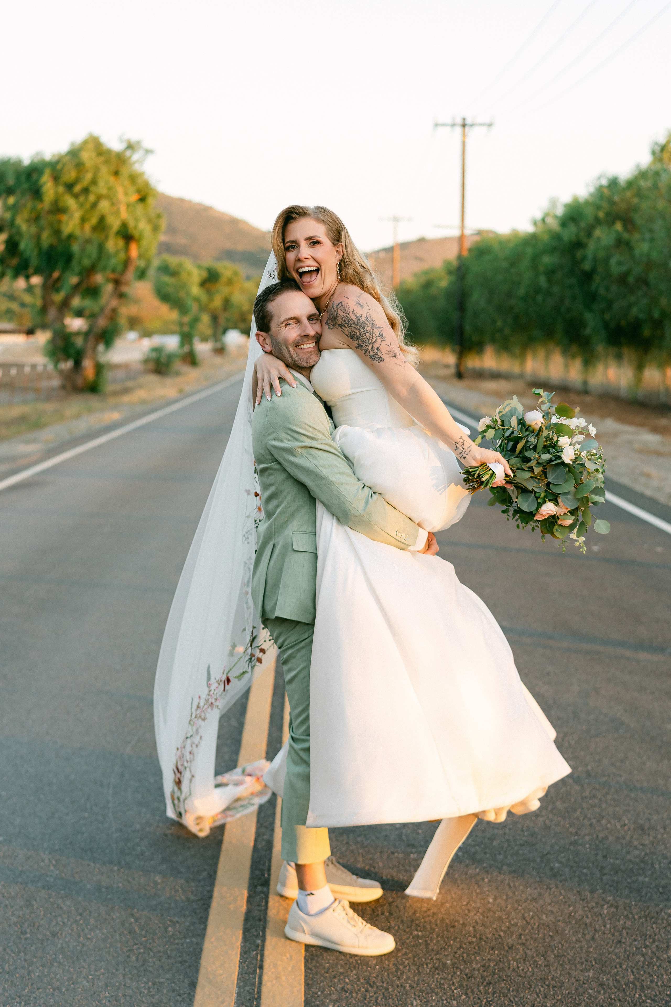 Mark & Caroline. Babich Weddings