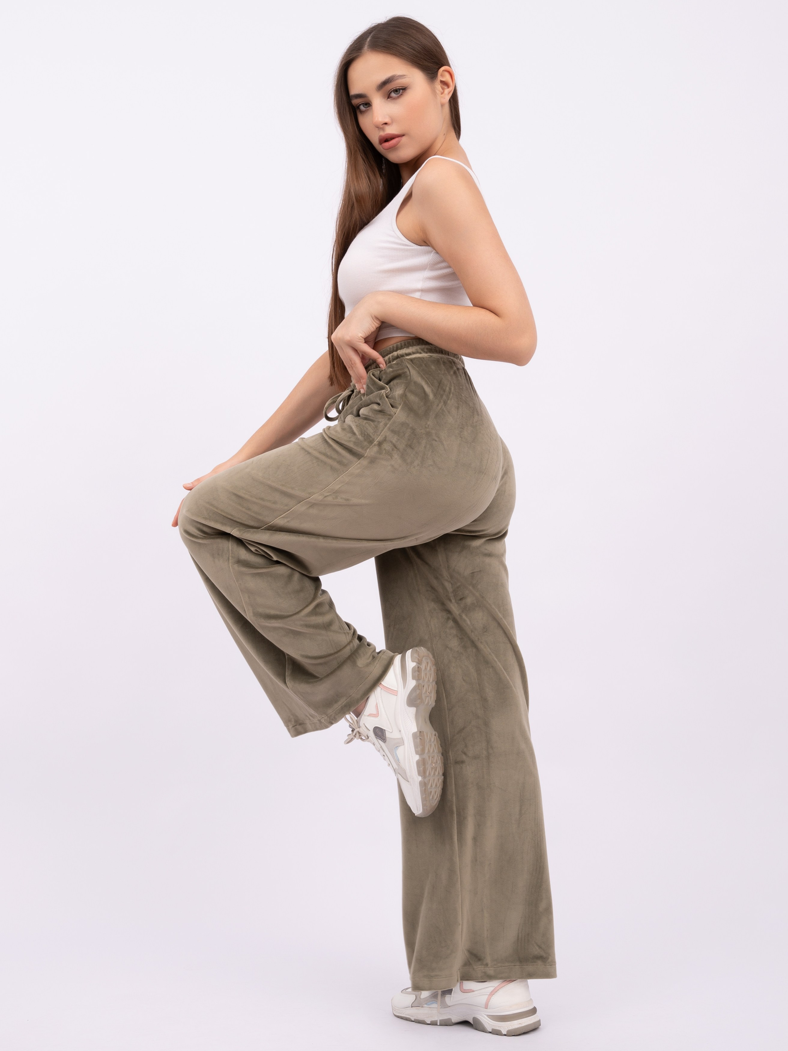 Маша 168 44-46. ProFoto