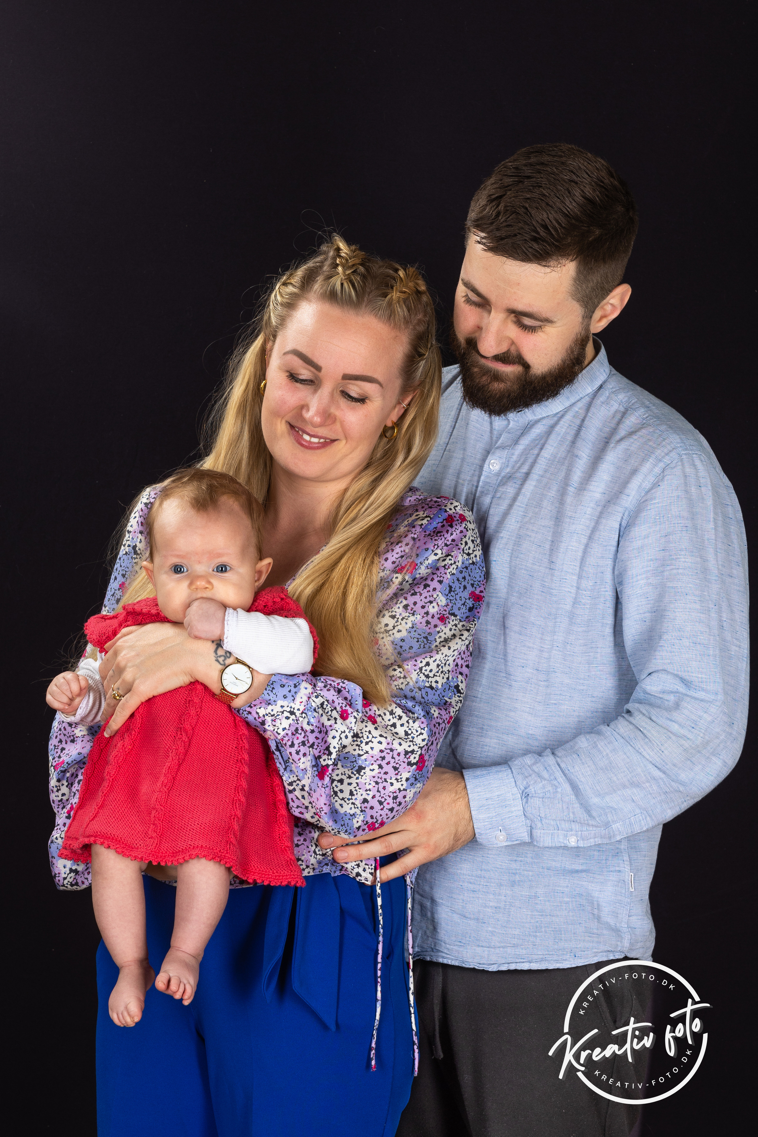 MIRA’S FAMILIE. Fotograf Aarhus | Portrætfoto Århus | Flotte billeder