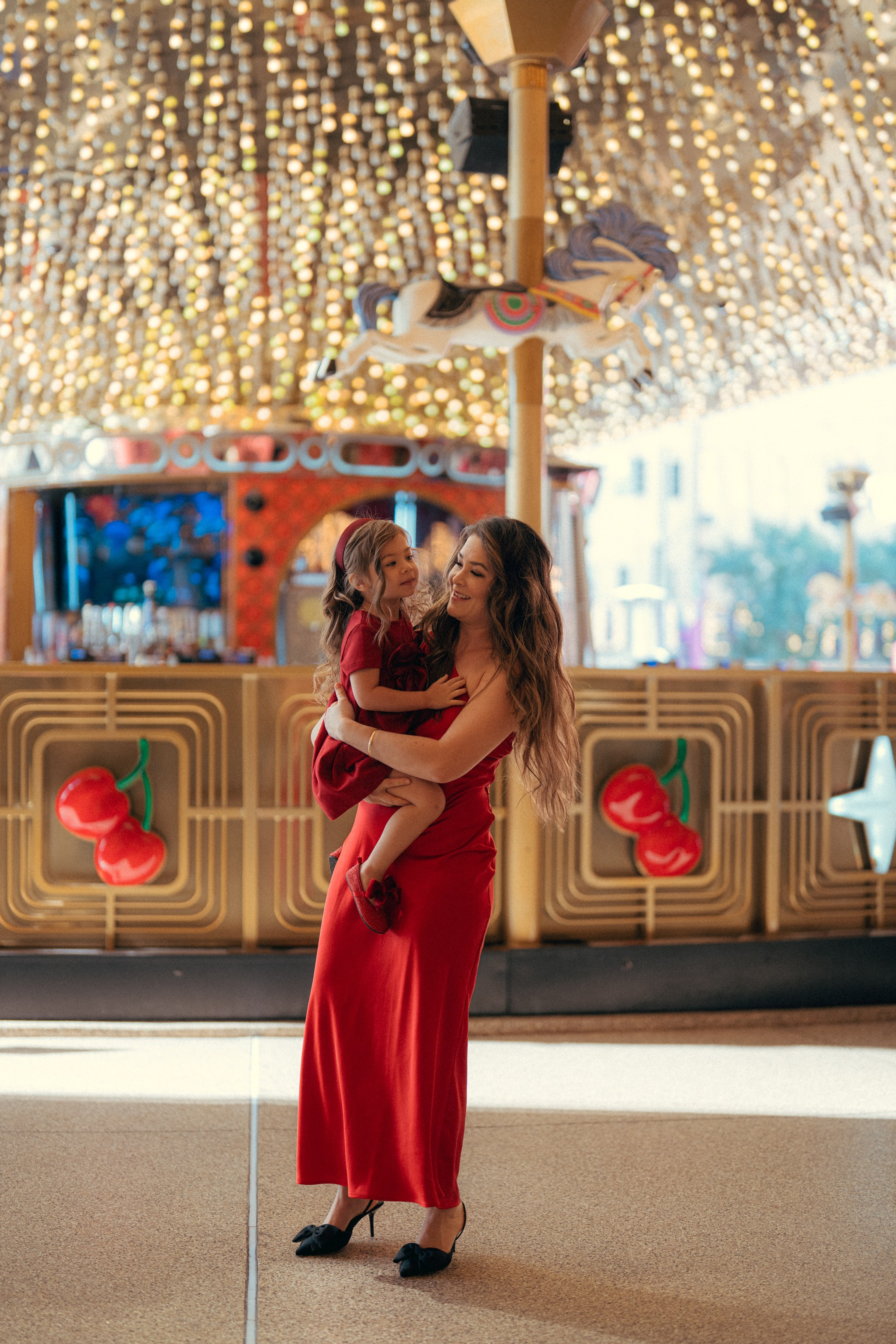 Brianna, Glenn, Jojo and Emmett. Wedding & elopement photographer Viktoriya Kravtsov. Las Vegas