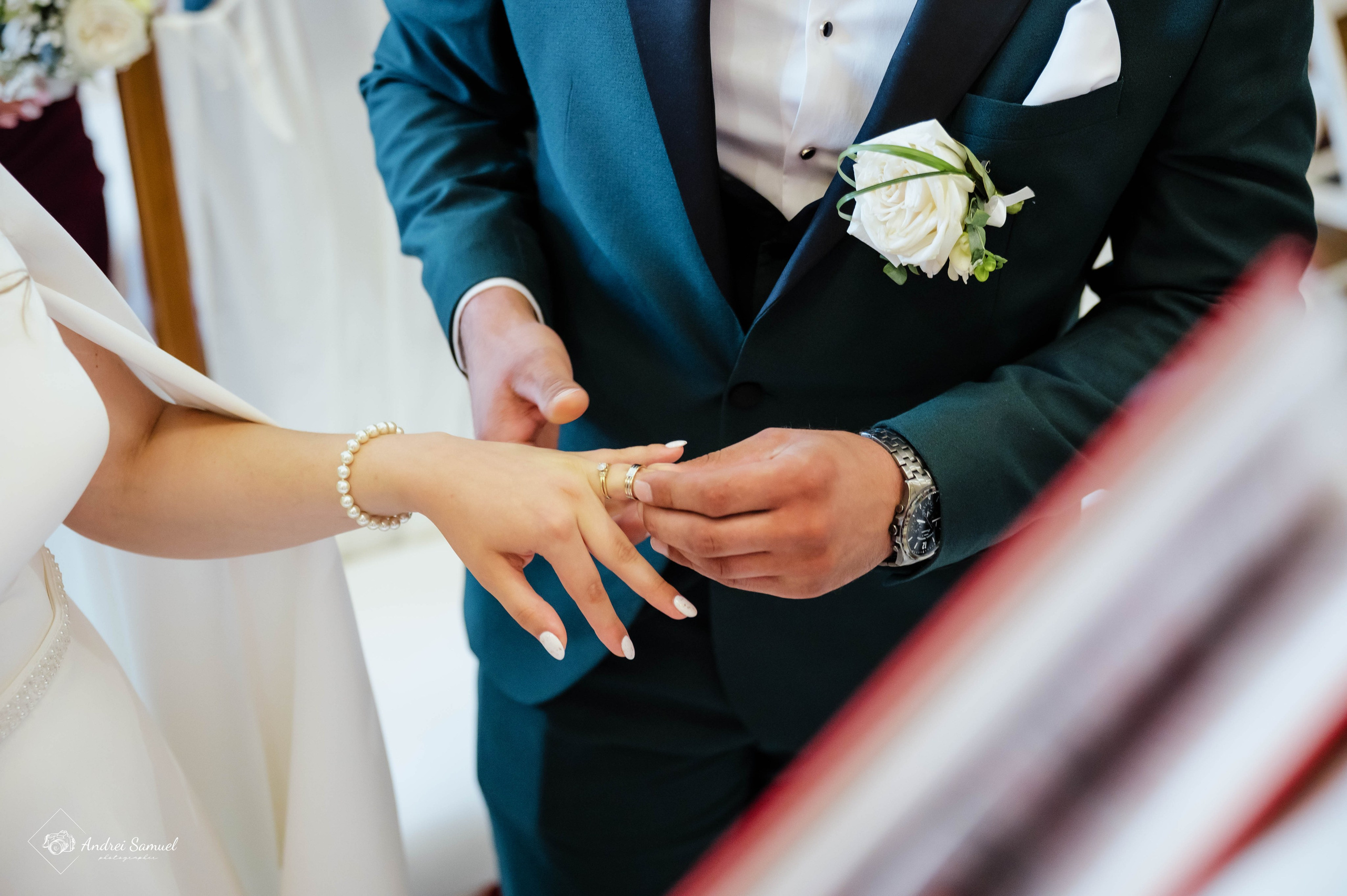 Oana & Romil. Andrei Samuel – Fotograf București | Evenimente, Studio, Imobiliare, Produs