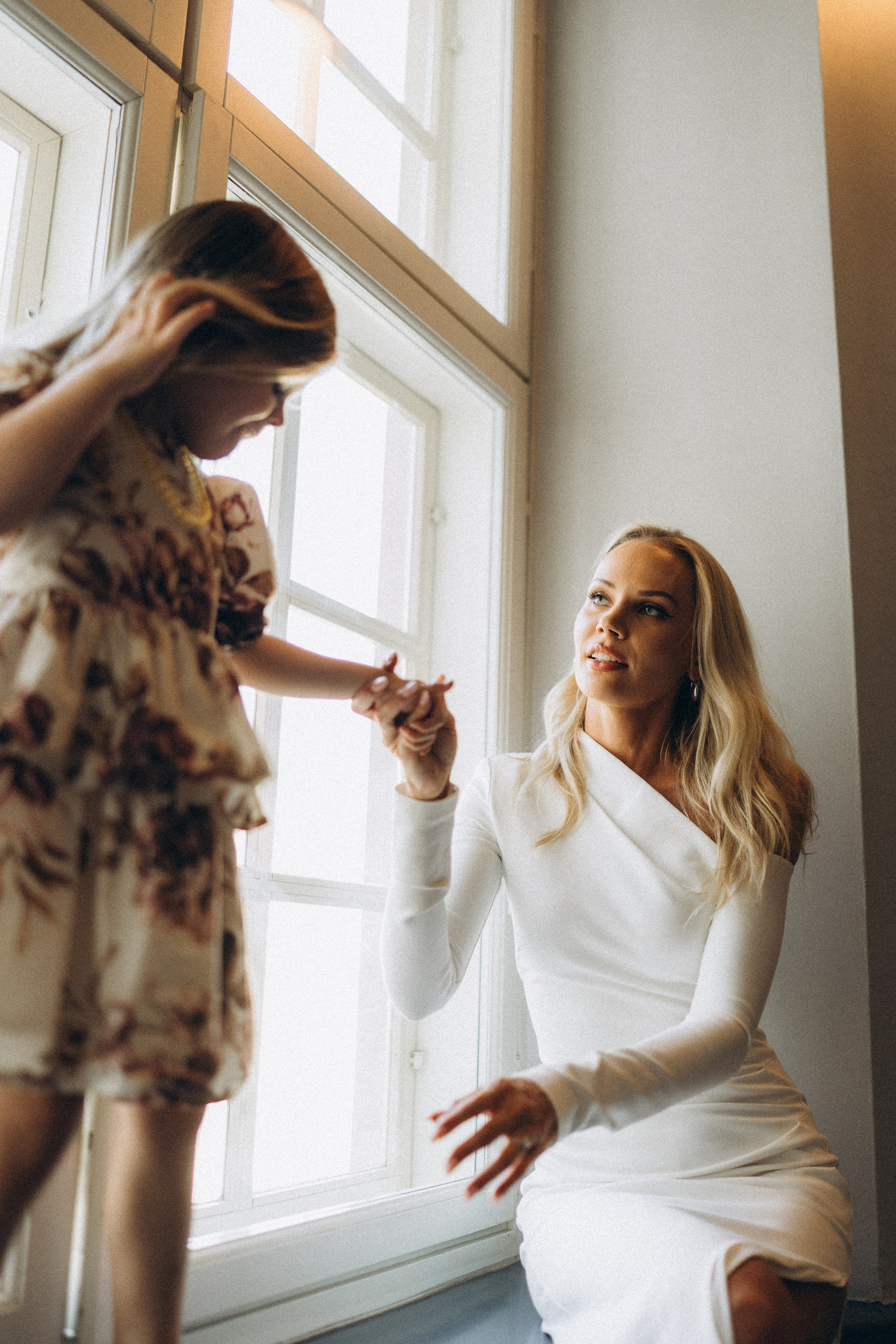 L&H. Wedding and potrait photographer in Helsinki Vickan O