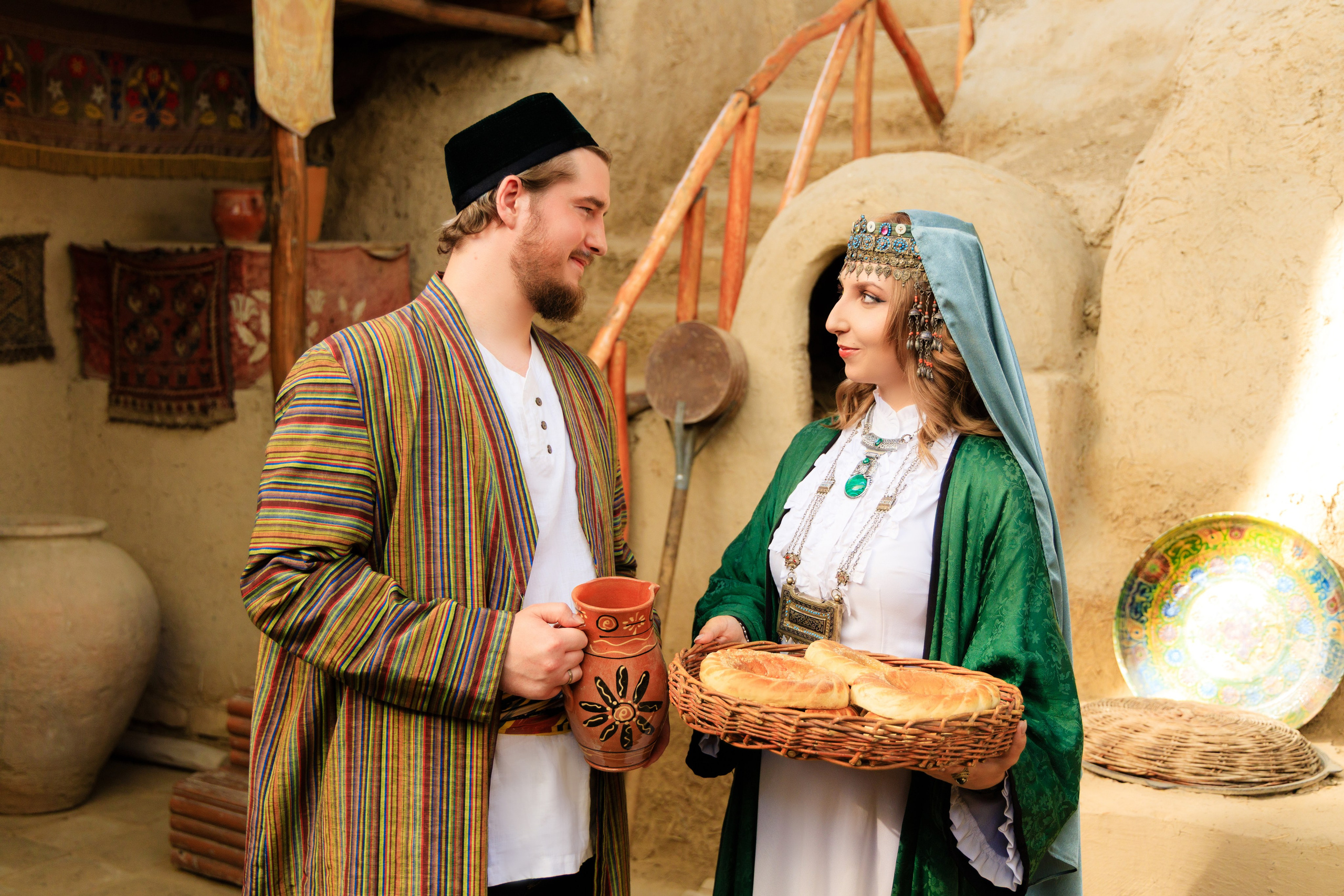 Национальные костюмы Milliy Story. Женский и семейный фотограф в Ташкенте