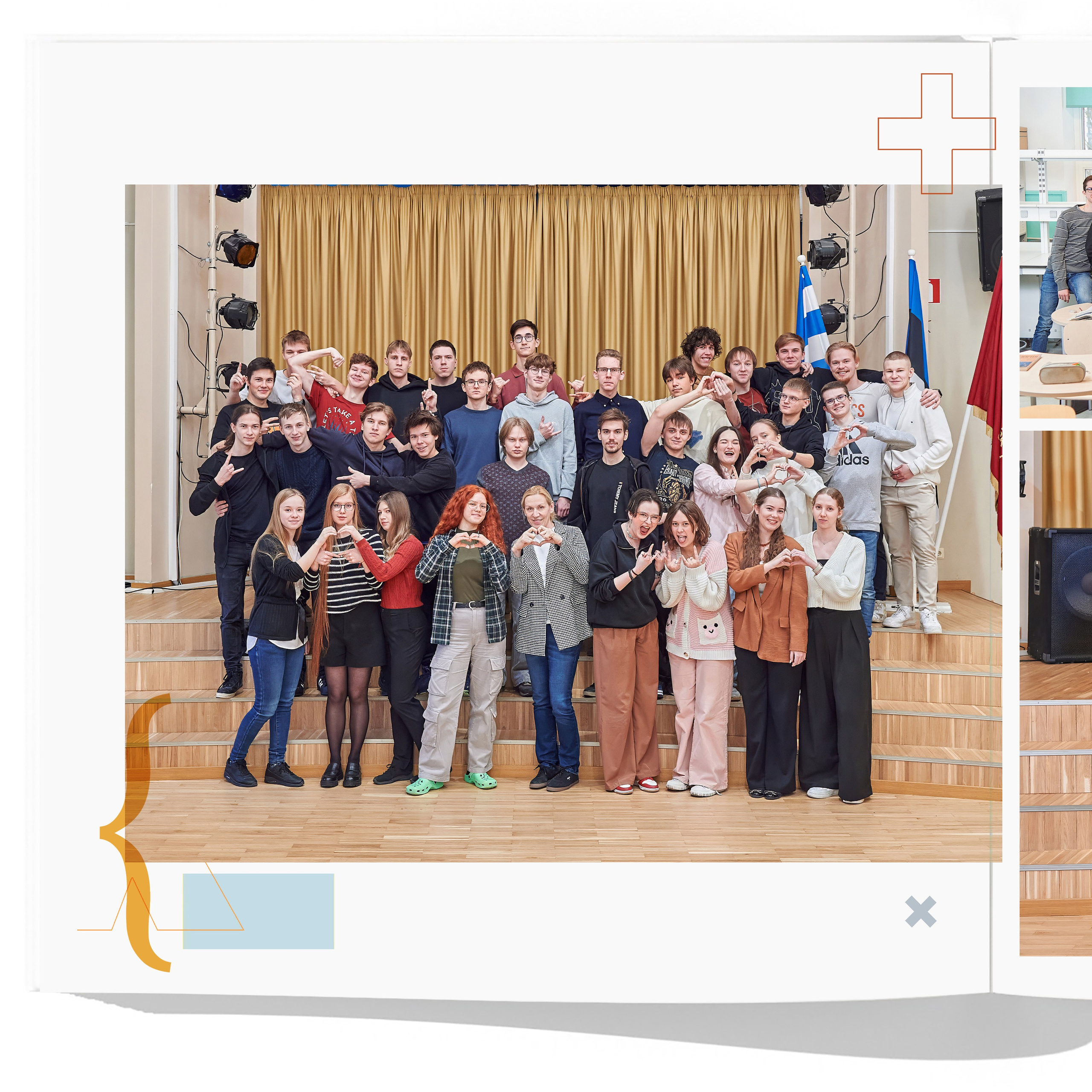 Разворот с общей фотографией класса и фотографии с друзьями