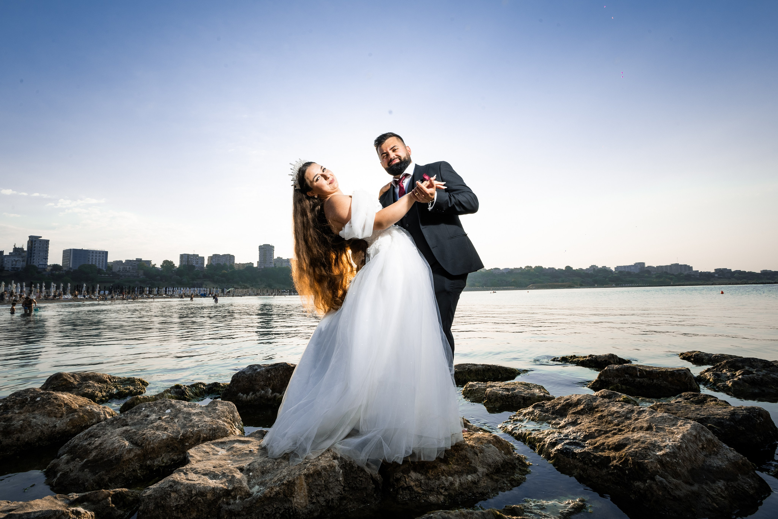 Andreea & Elvis Trash The Dress. MGS STUDIO