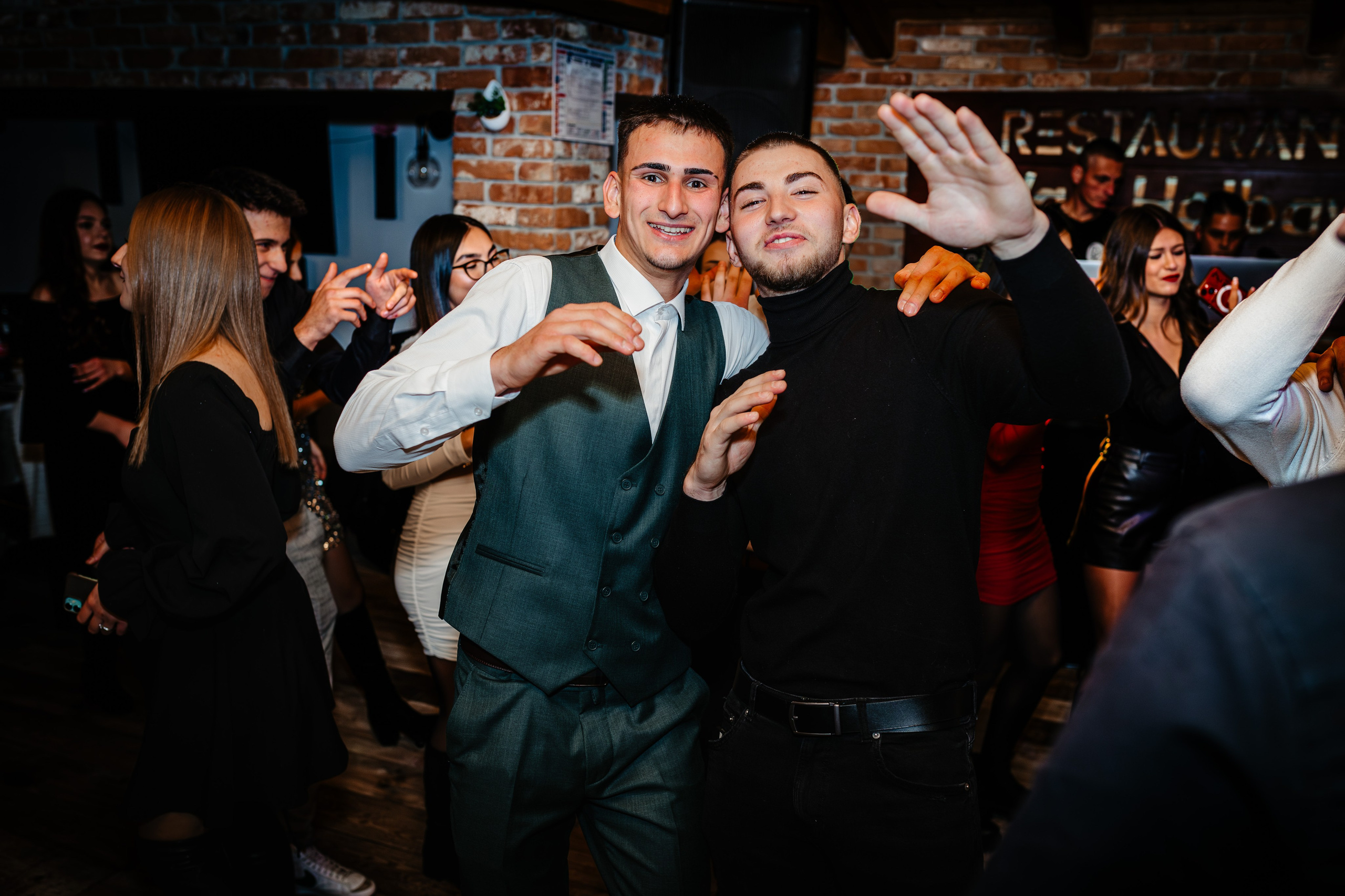 Majorat Mitel. Ionut Brehuescu — Fotograf