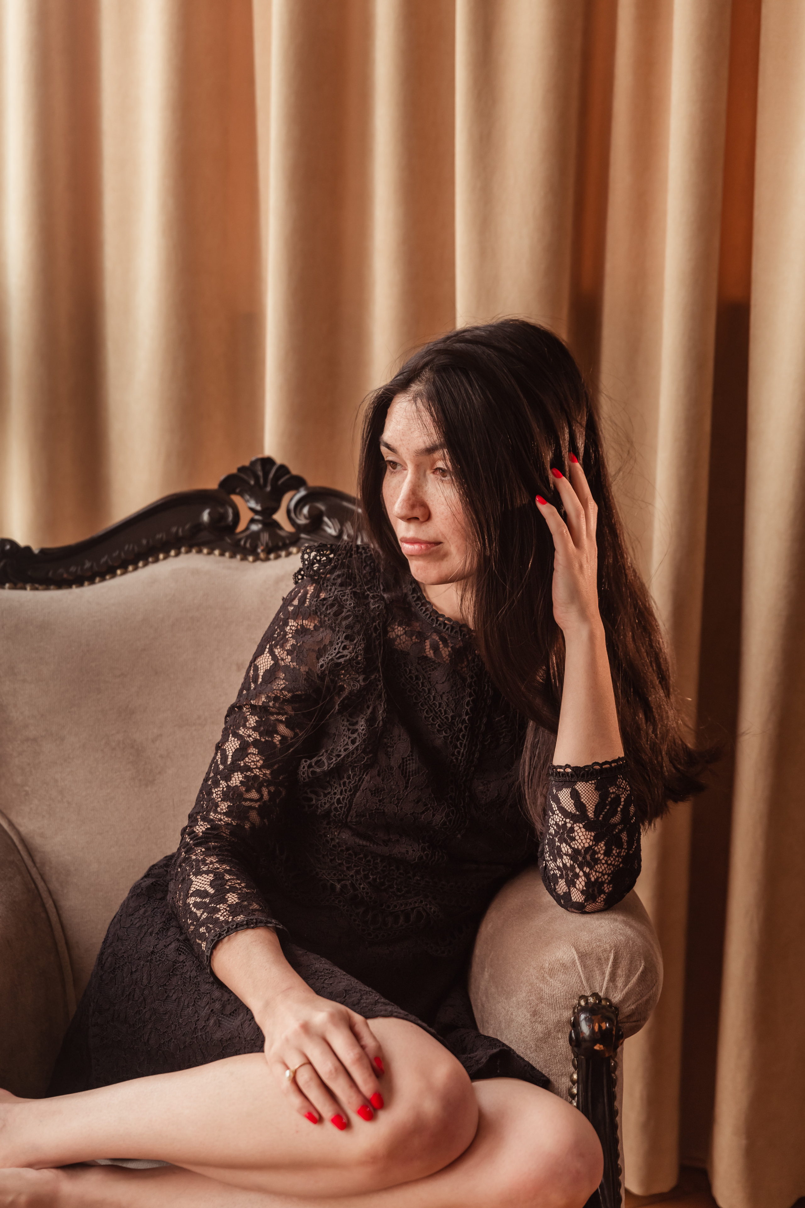 Content photo session in home studio