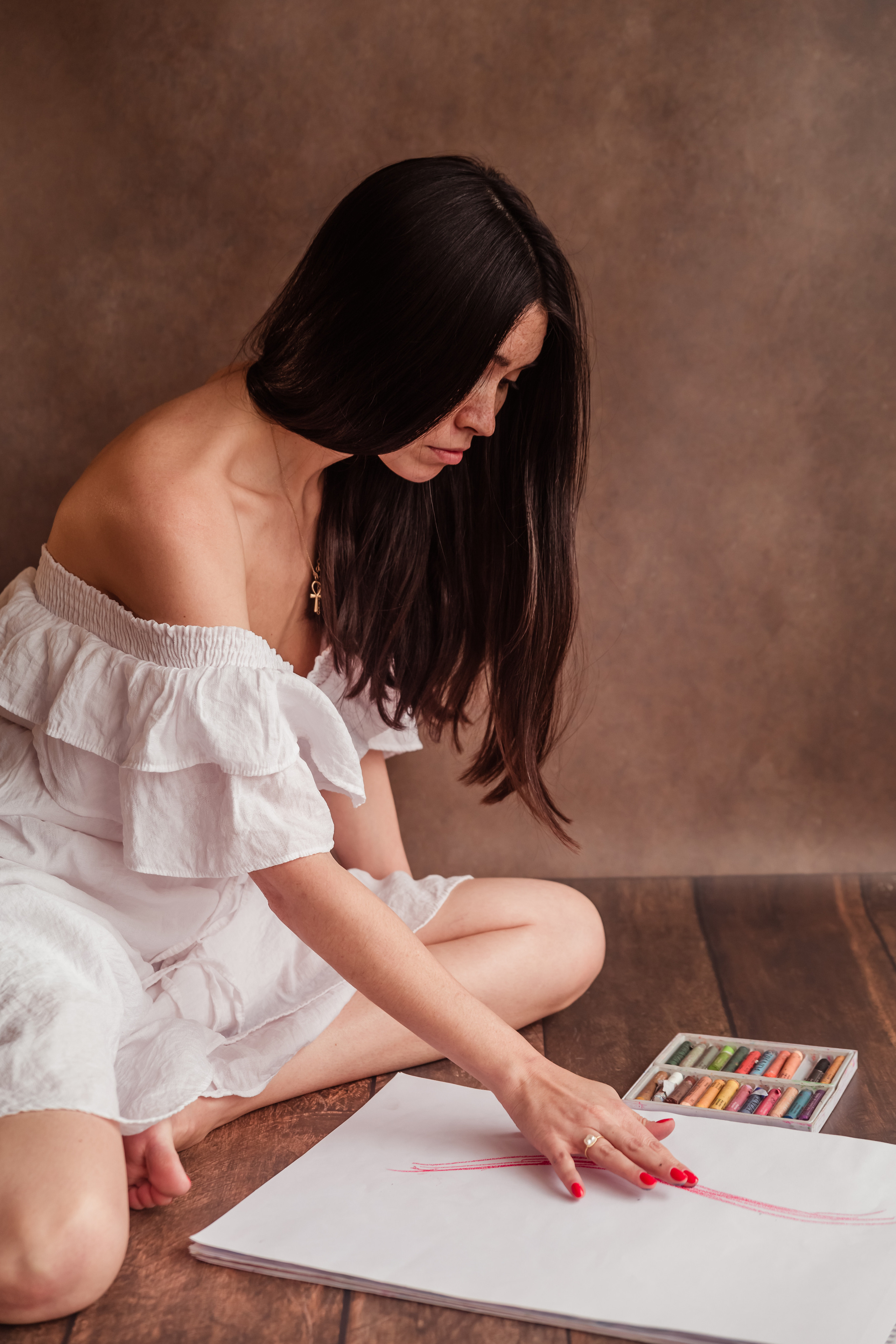 Content photo session in home studio