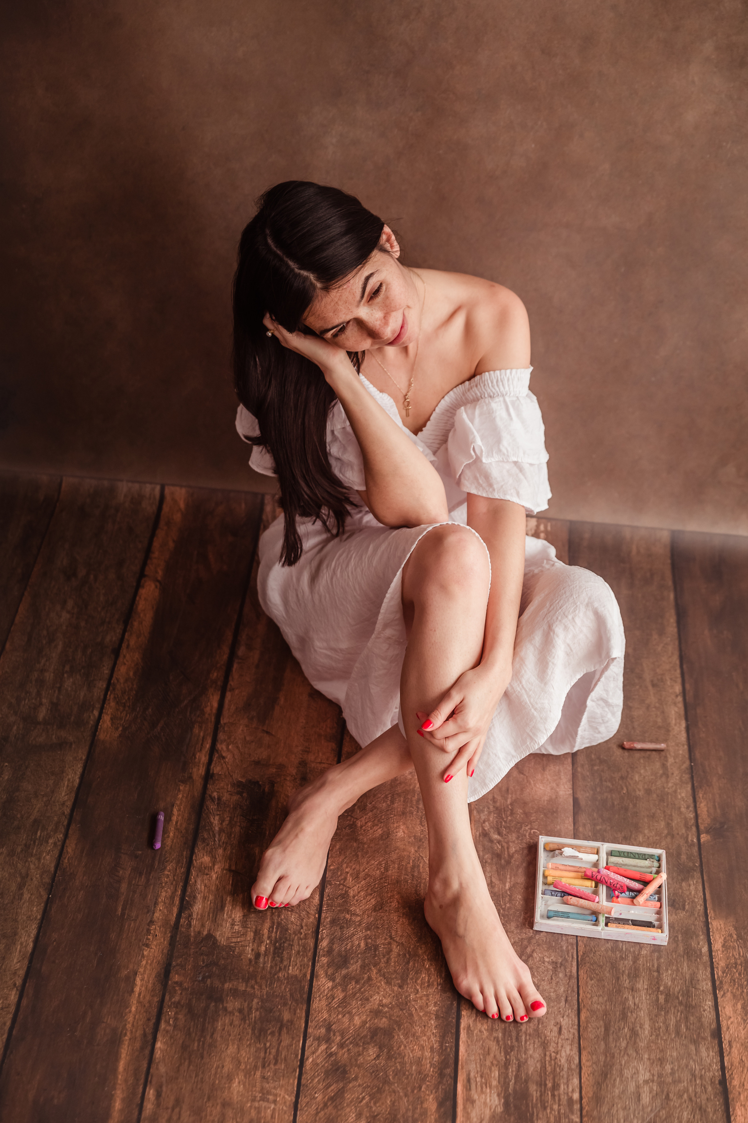 Content photo session in home studio