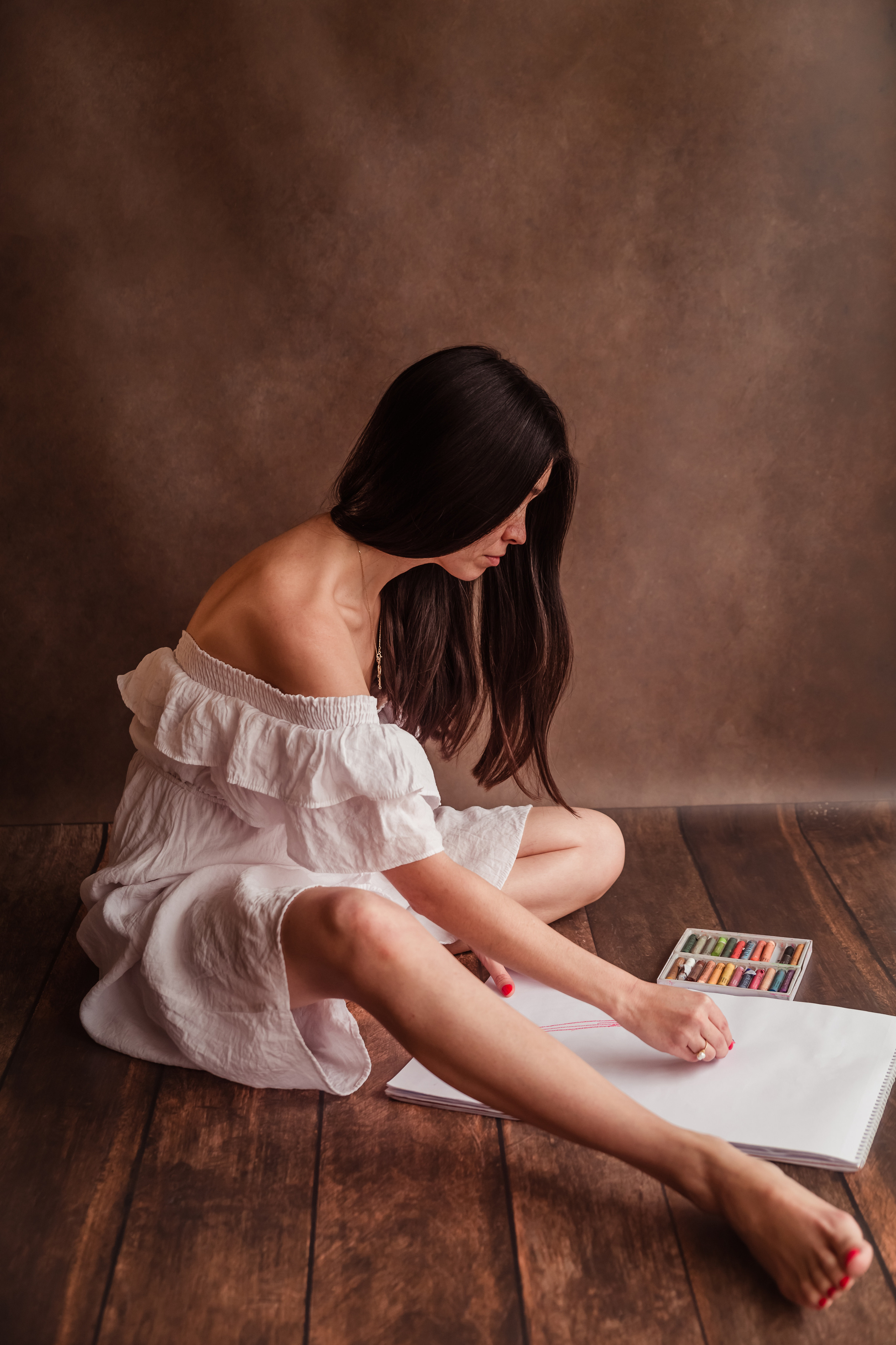 Content photo session in home studio