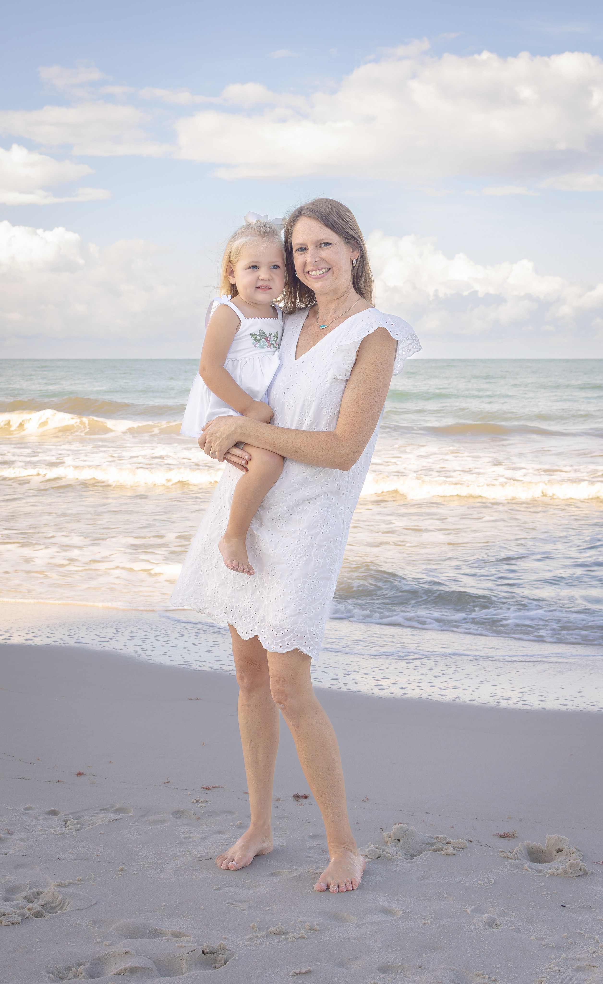 Jon and Brooke Beach Photography 2025. Out and About 239