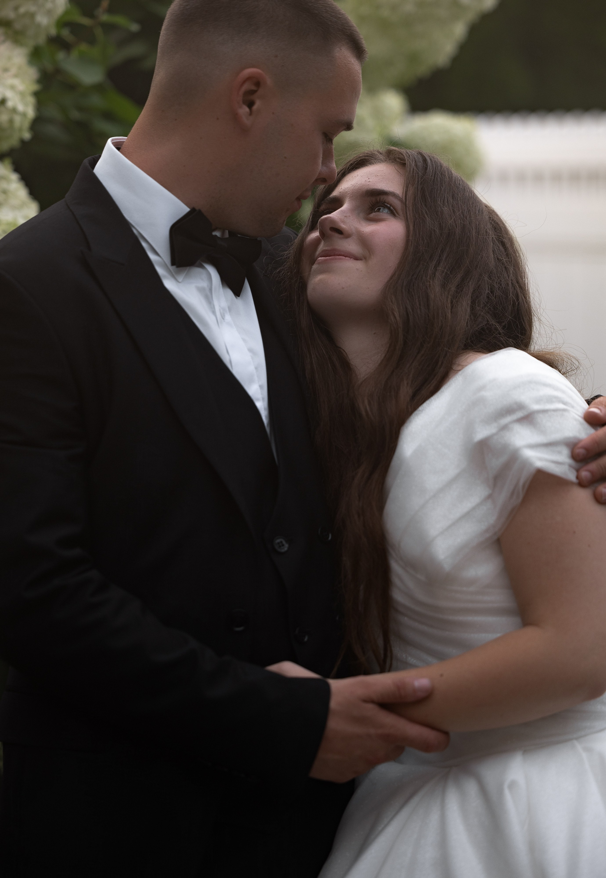 Vitalii and Diana. Massachusetts. Photographer Anastasia Nagibina