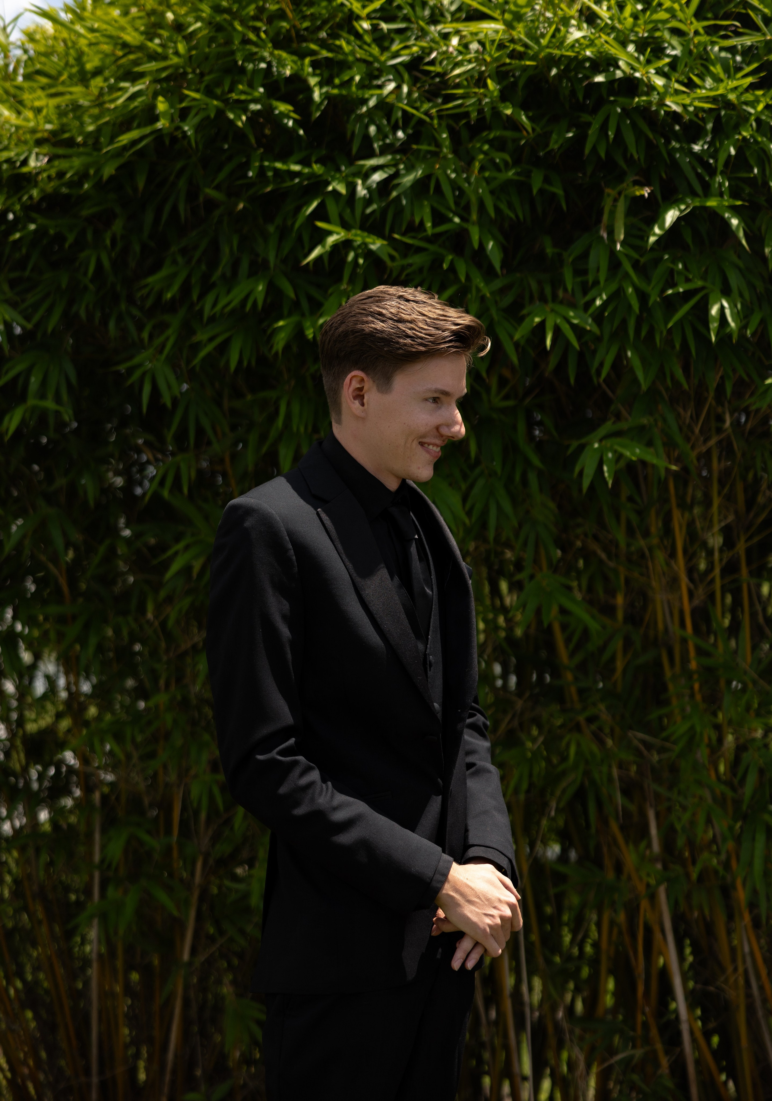 Alexsa and Robert. Ever After Farm Peach. Photographer Anastasia Nagibina