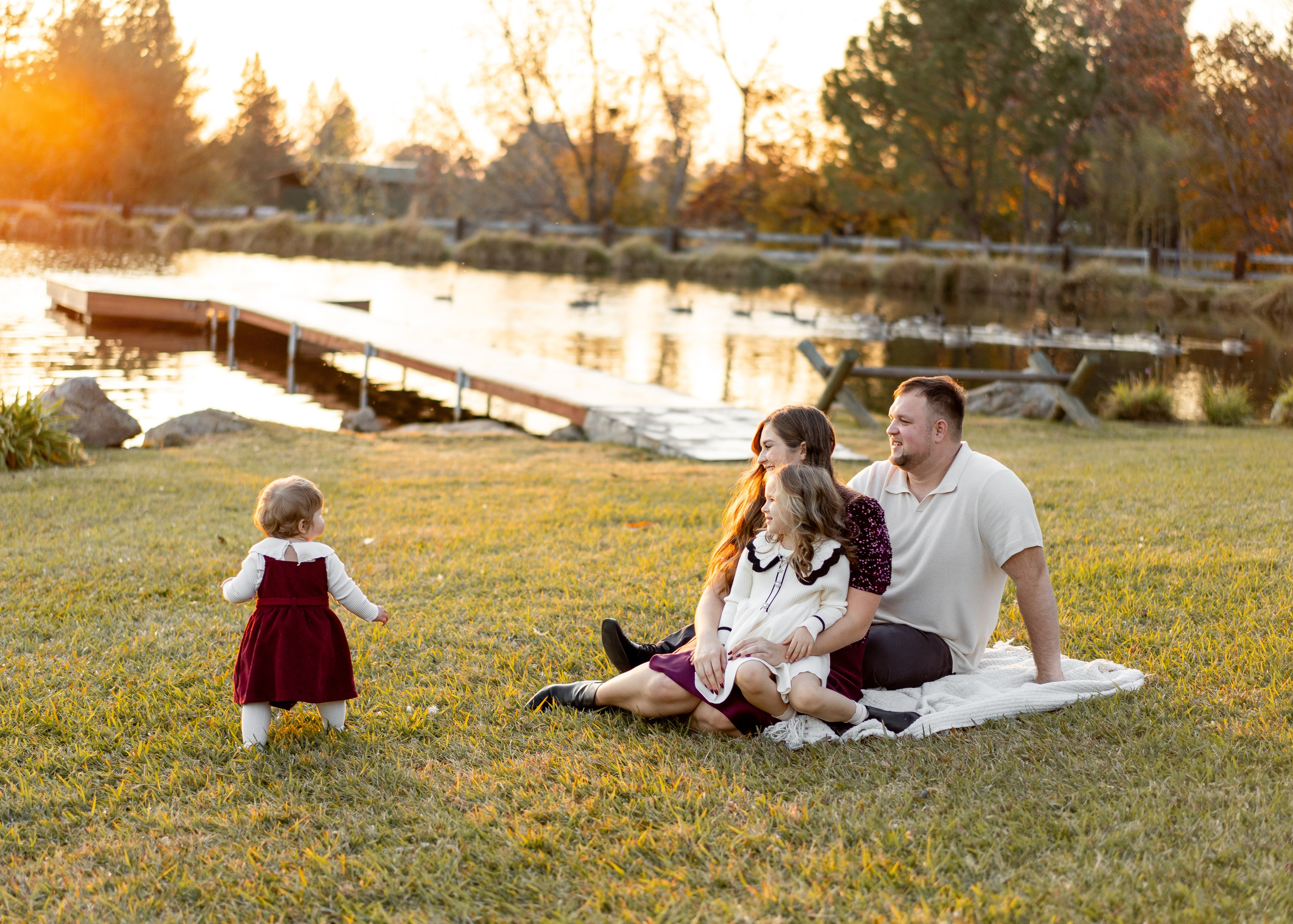 Klyushin family. Family photographer in Sacramento | Sofia Pavenko